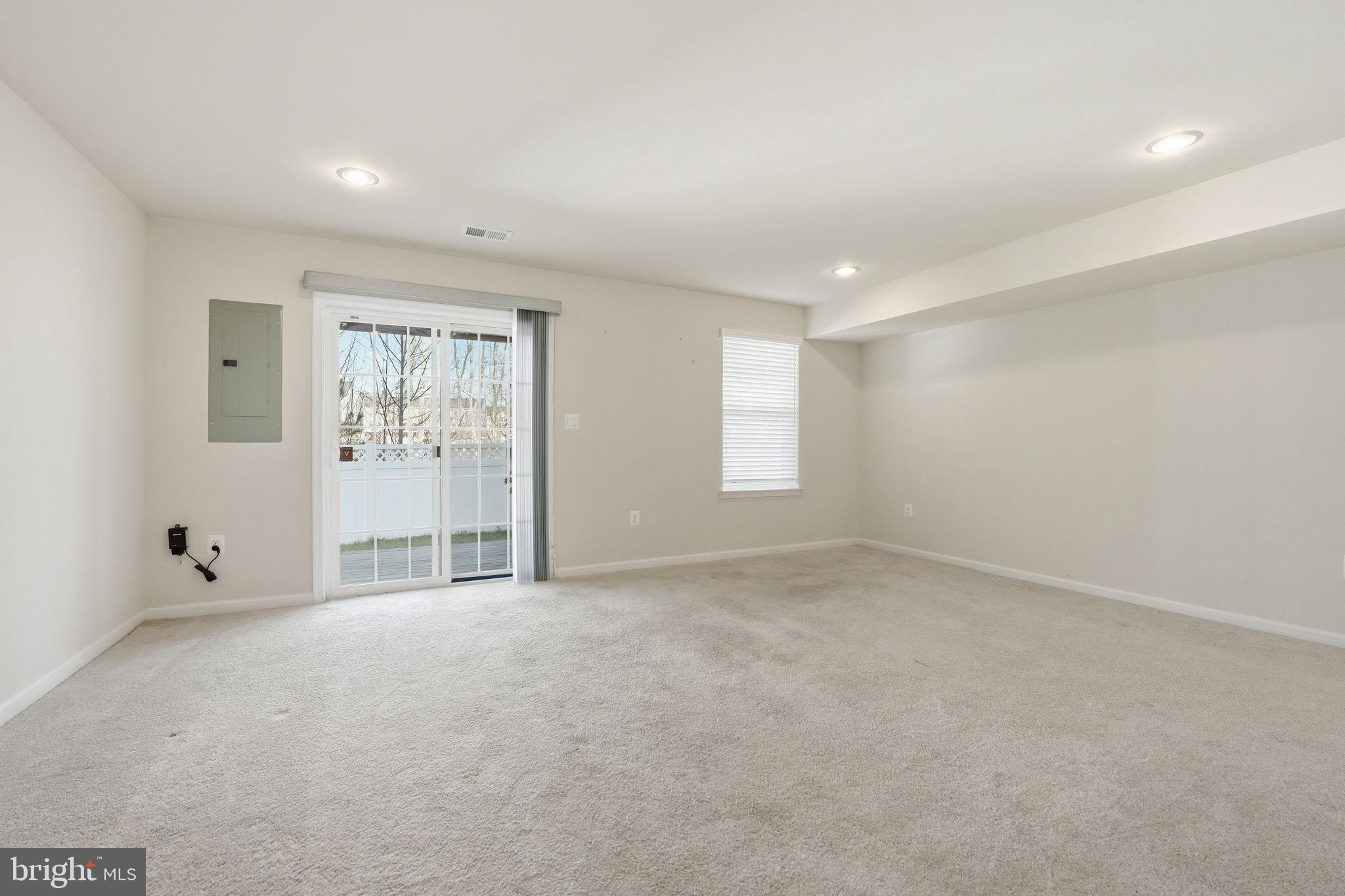 RAPPAHANNOCK LANDING - Residential