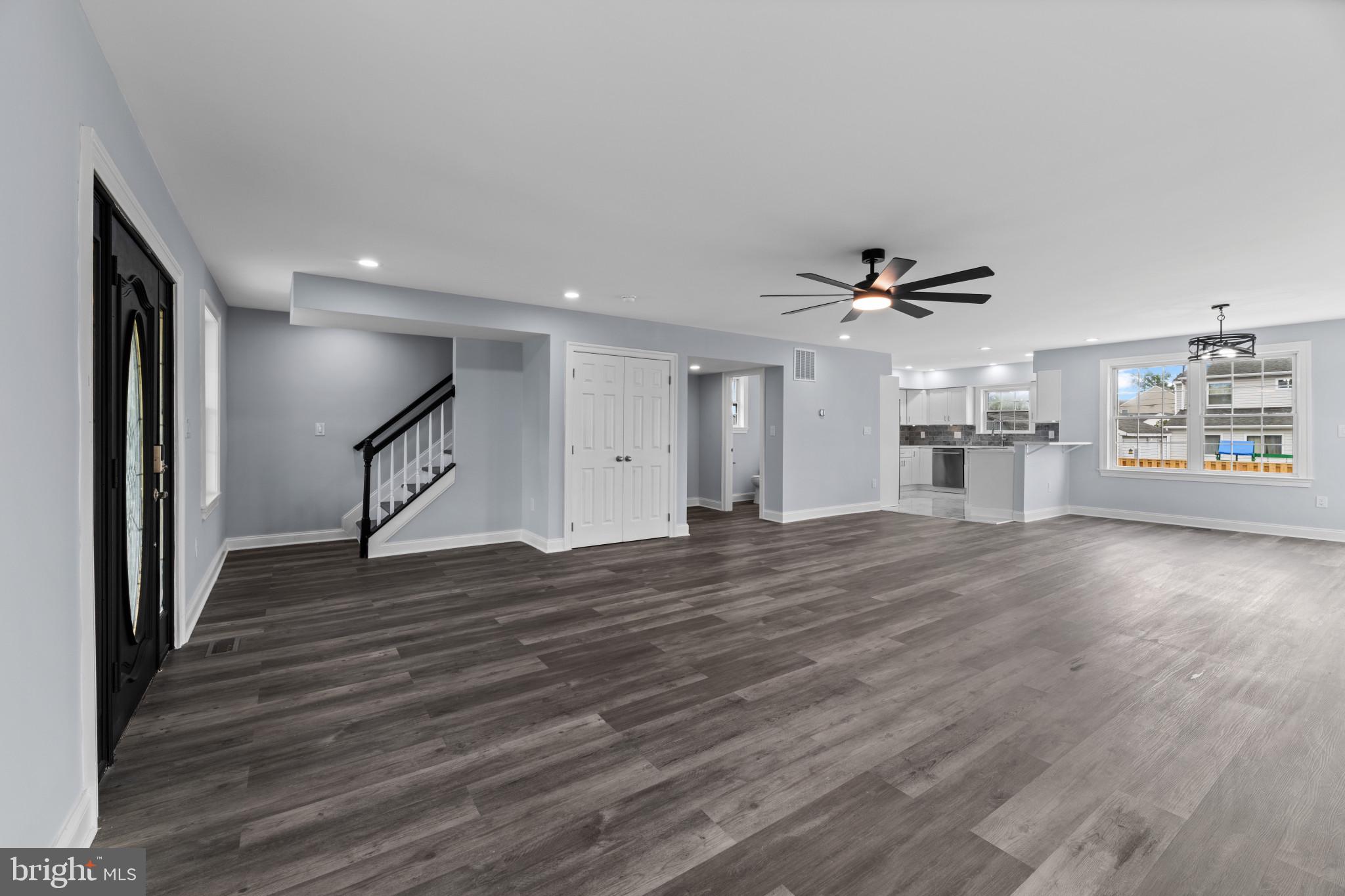 SUNSET BEACH - Residential