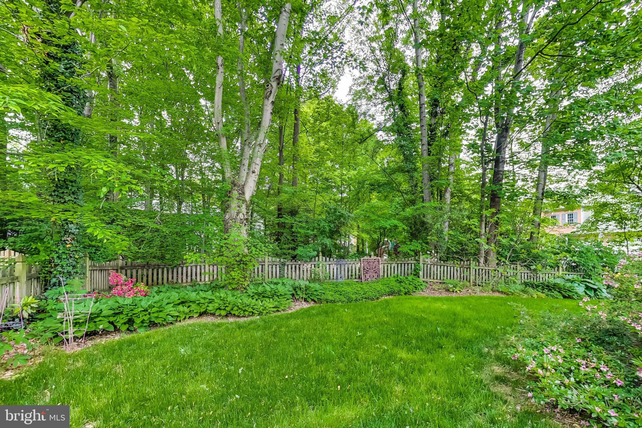 CROSSPOINTE - Residential