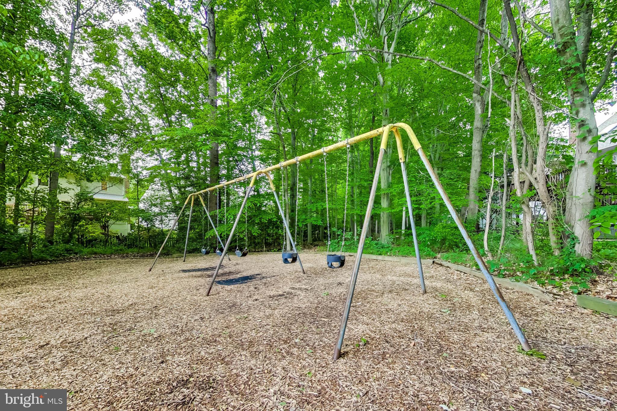 CROSSPOINTE - Residential