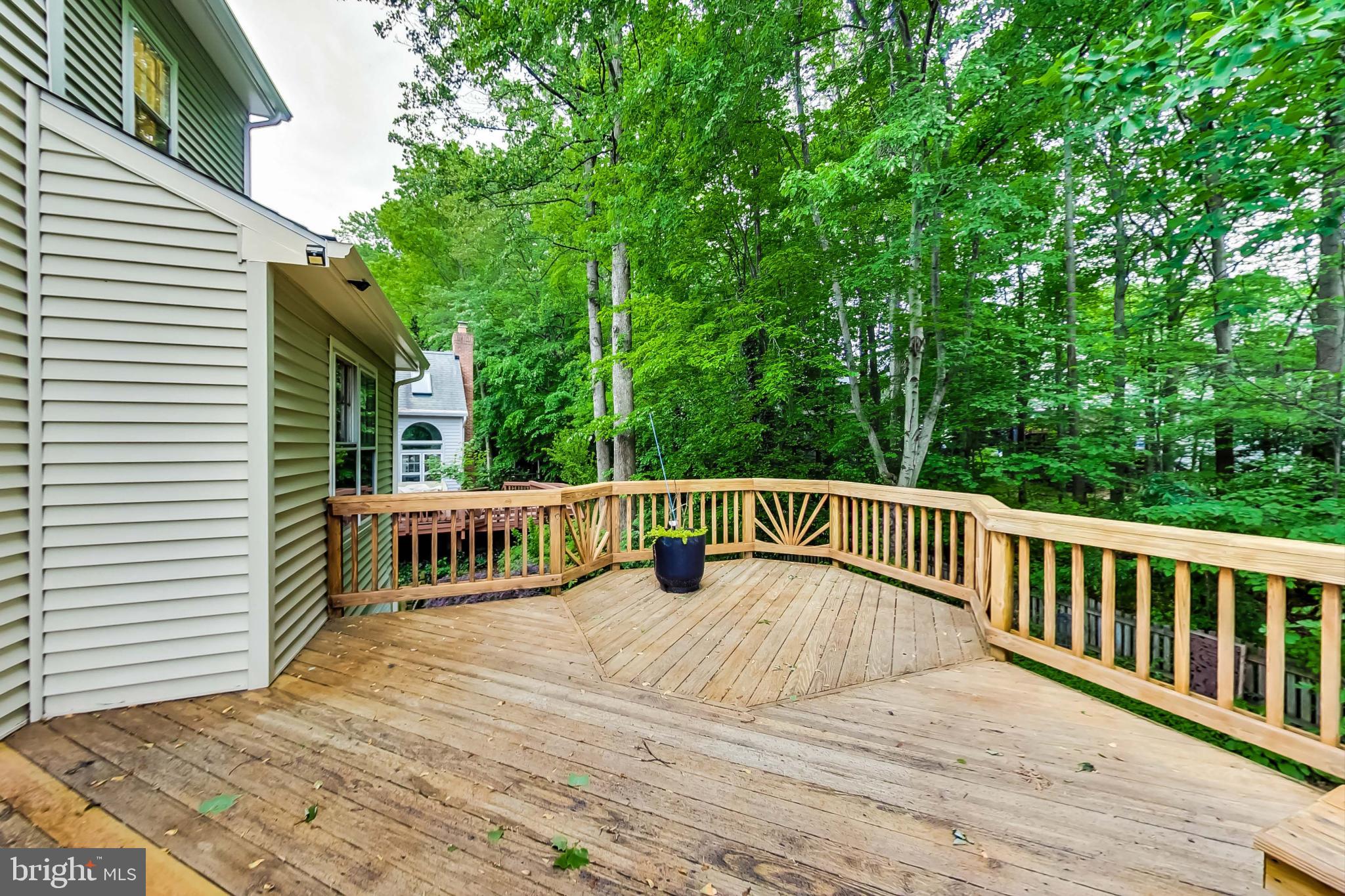 CROSSPOINTE - Residential