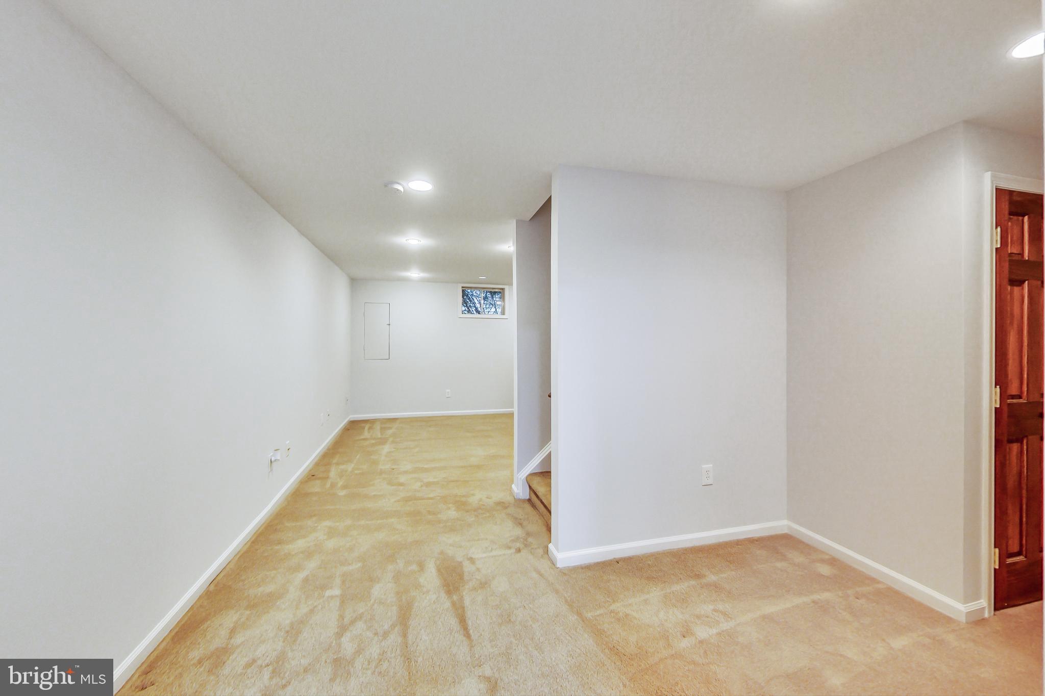 CROSSPOINTE - Residential