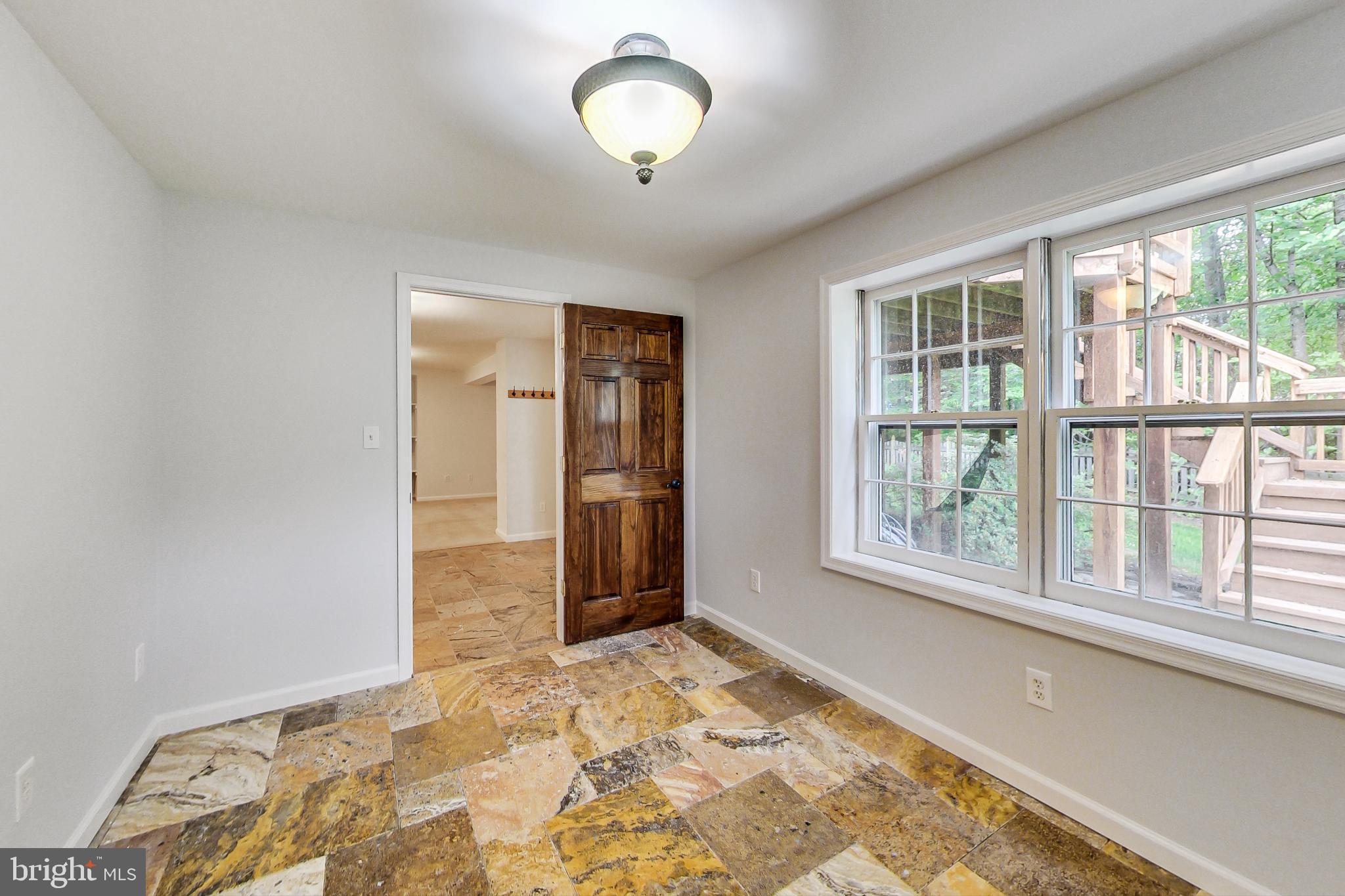 CROSSPOINTE - Residential