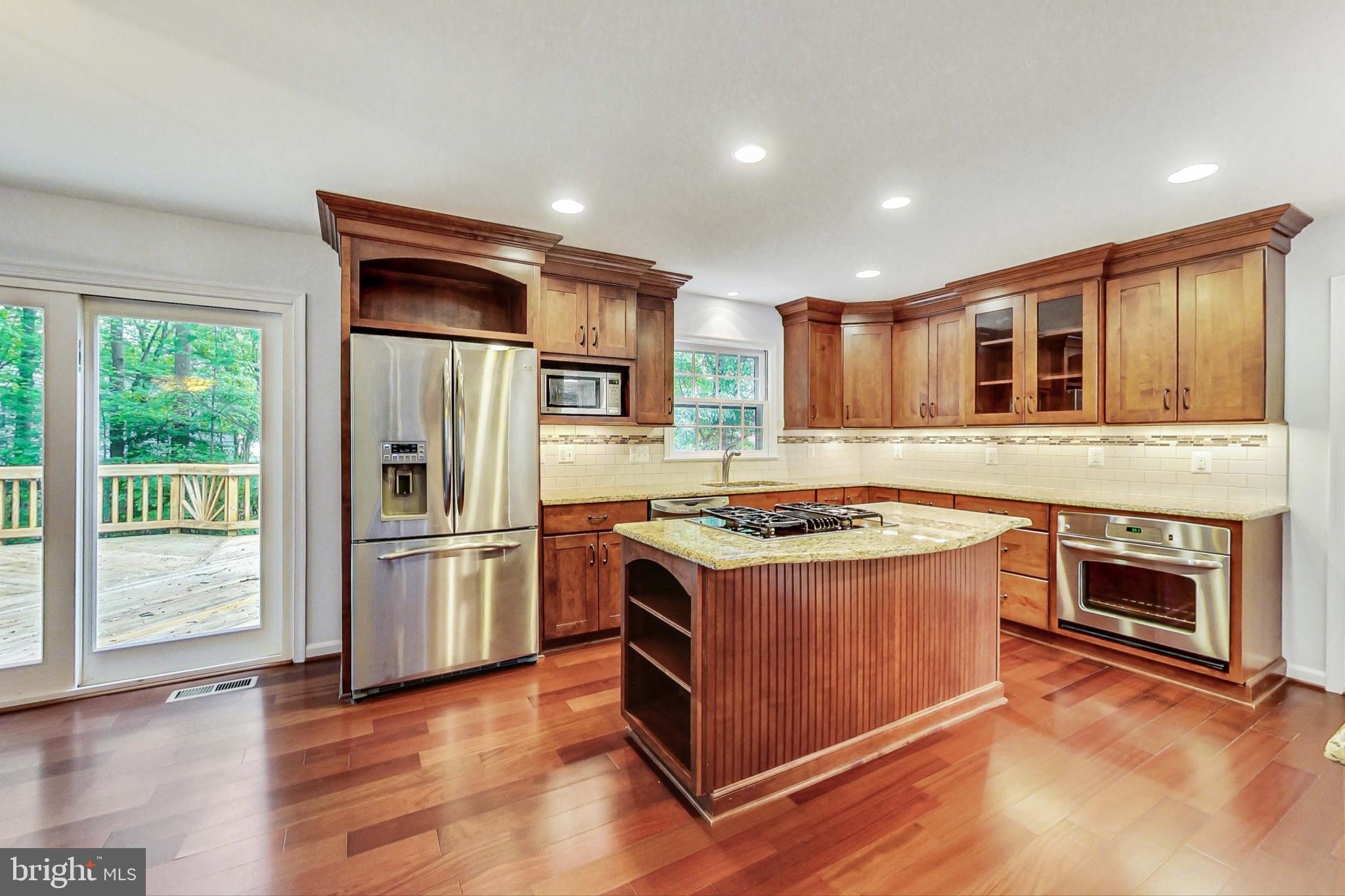 CROSSPOINTE - Residential