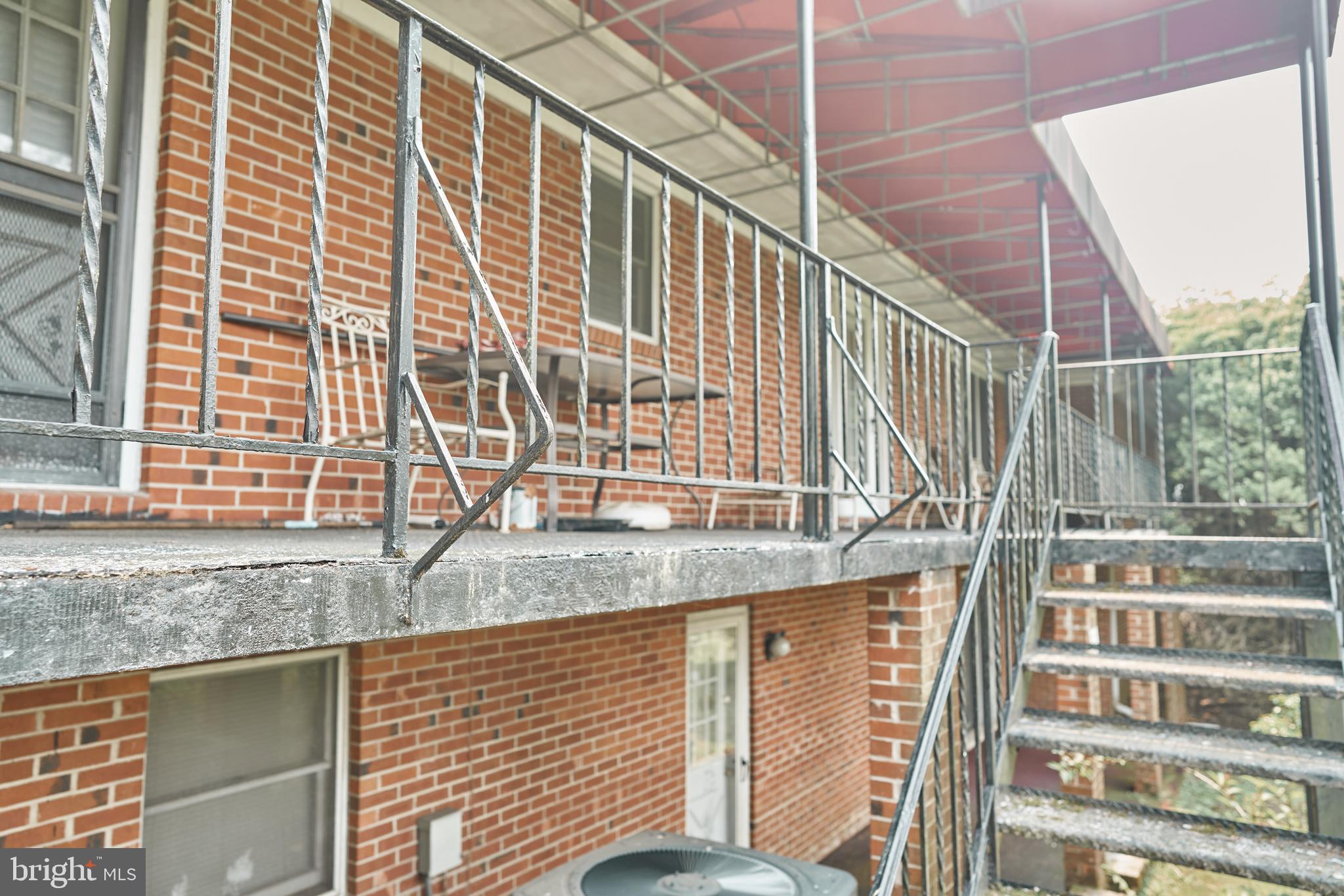 PARADISE ACRES - Residential