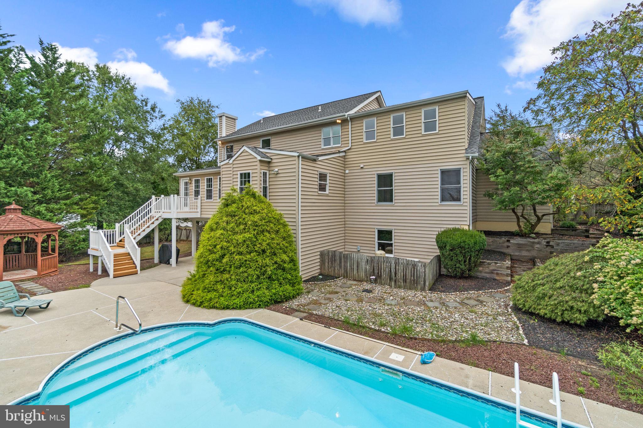 WORTHINGTON PARK - Residential