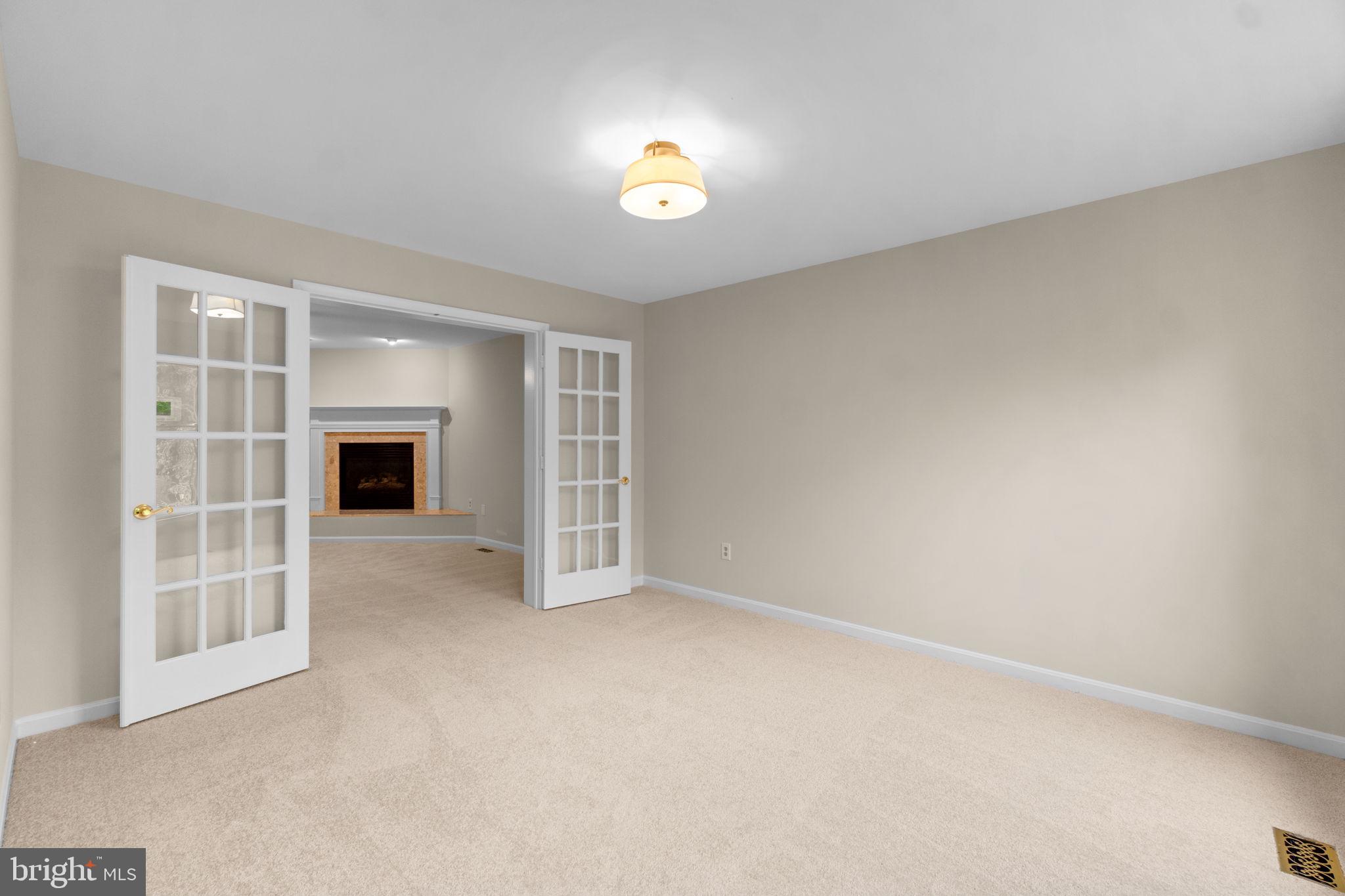 WORTHINGTON PARK - Residential