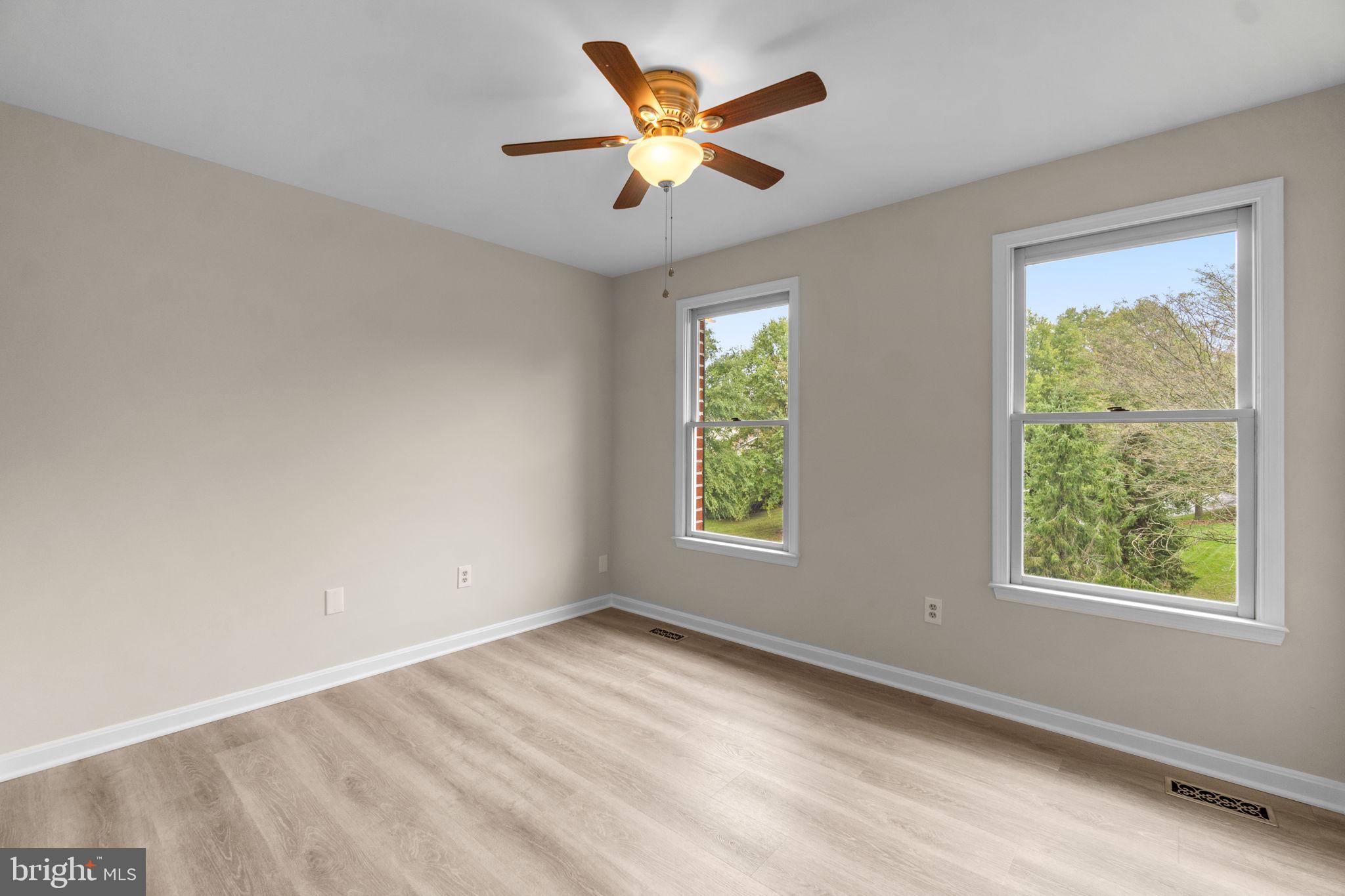 WORTHINGTON PARK - Residential