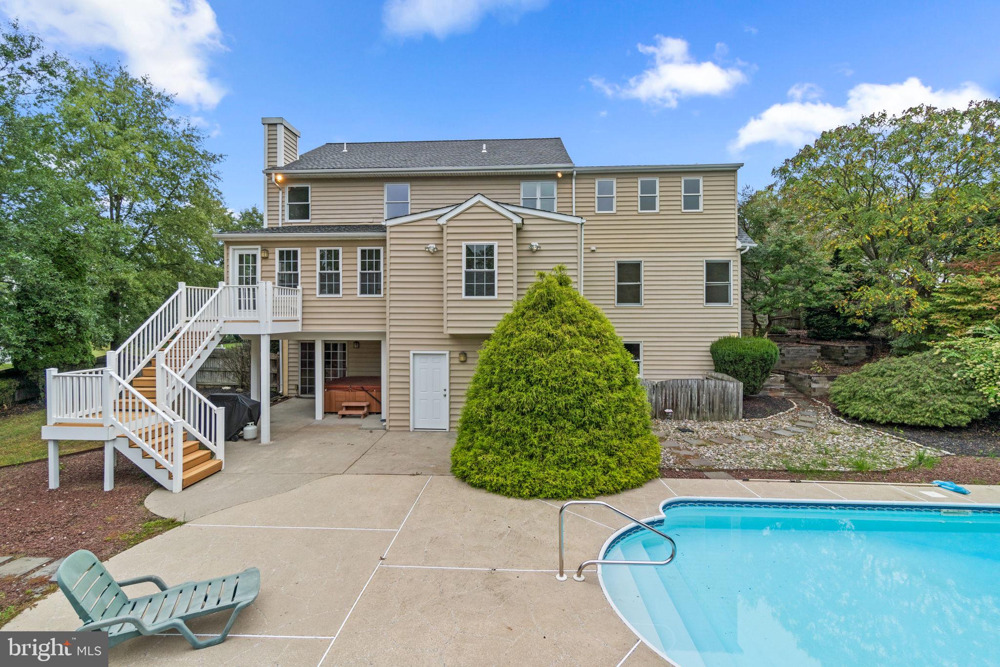 WORTHINGTON PARK - Residential