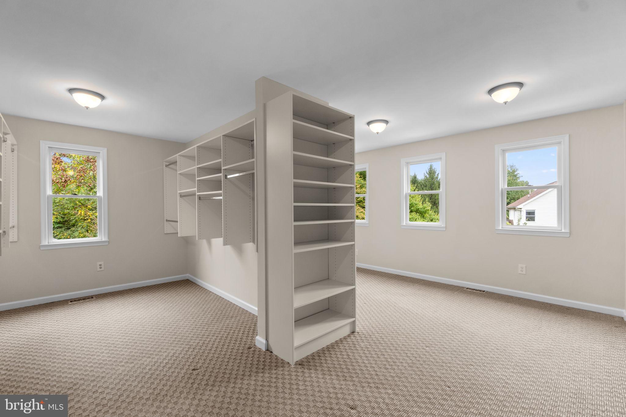 WORTHINGTON PARK - Residential