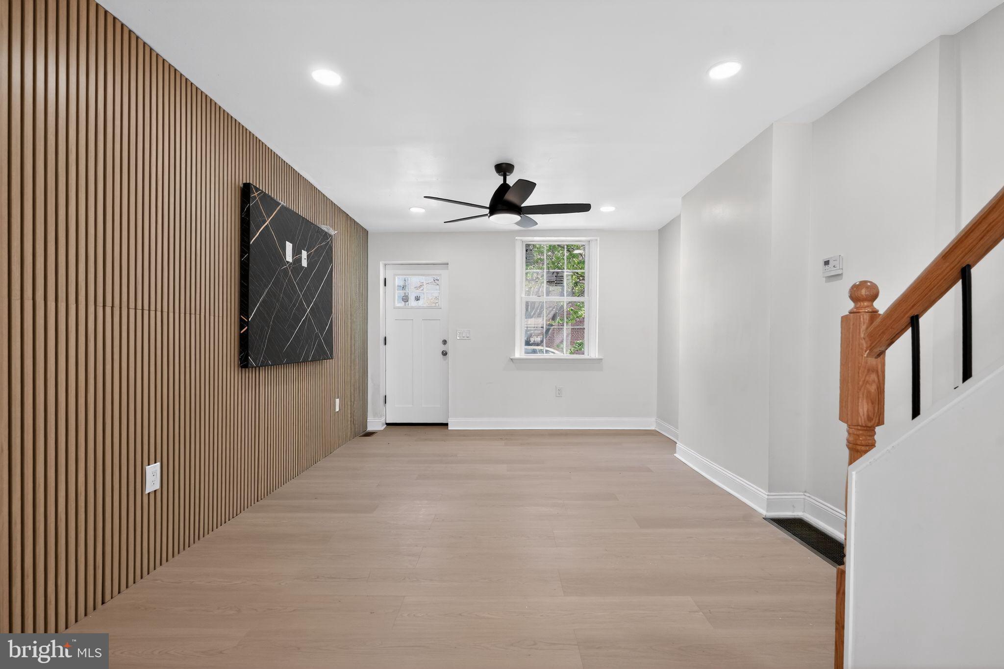 1526 E SUSQUEHANNA AVENUE