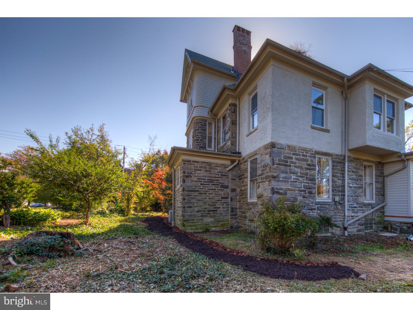 CHESTNUT HILL - Residential