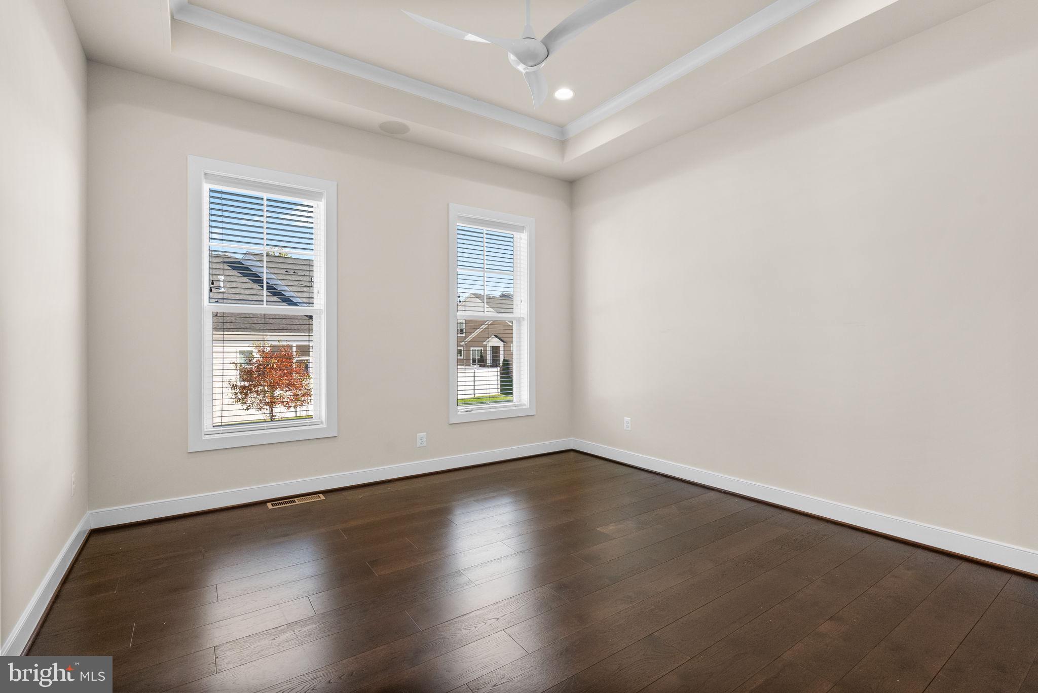 TWO RIVERS - Residential