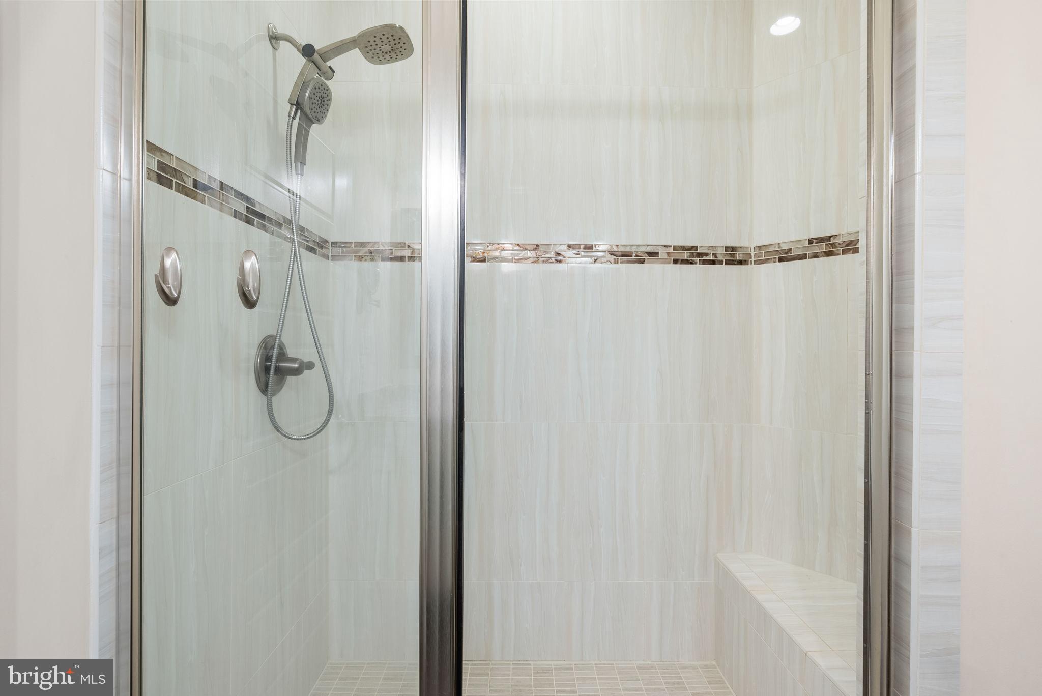 TWO RIVERS - Residential