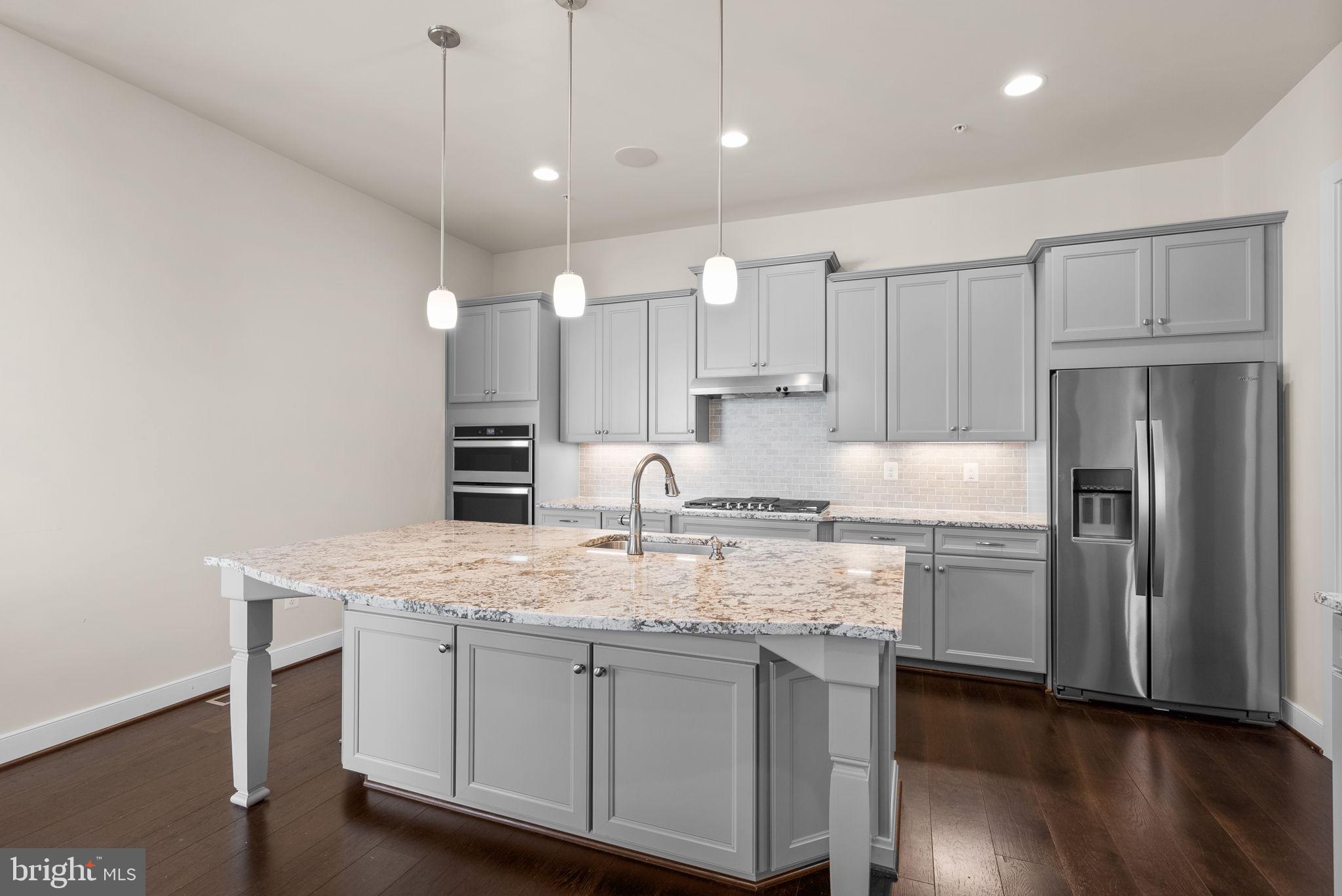 TWO RIVERS - Residential