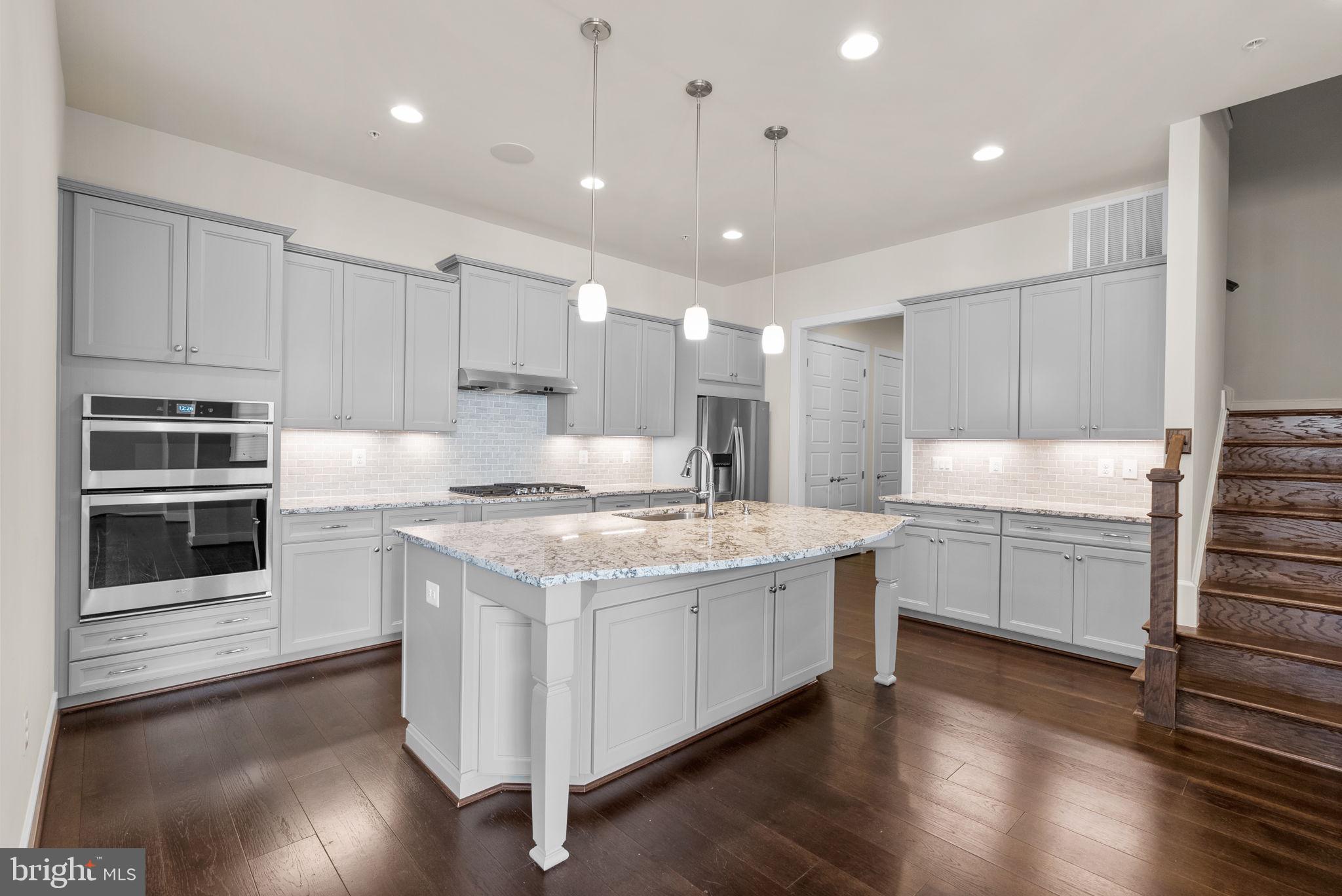 TWO RIVERS - Residential