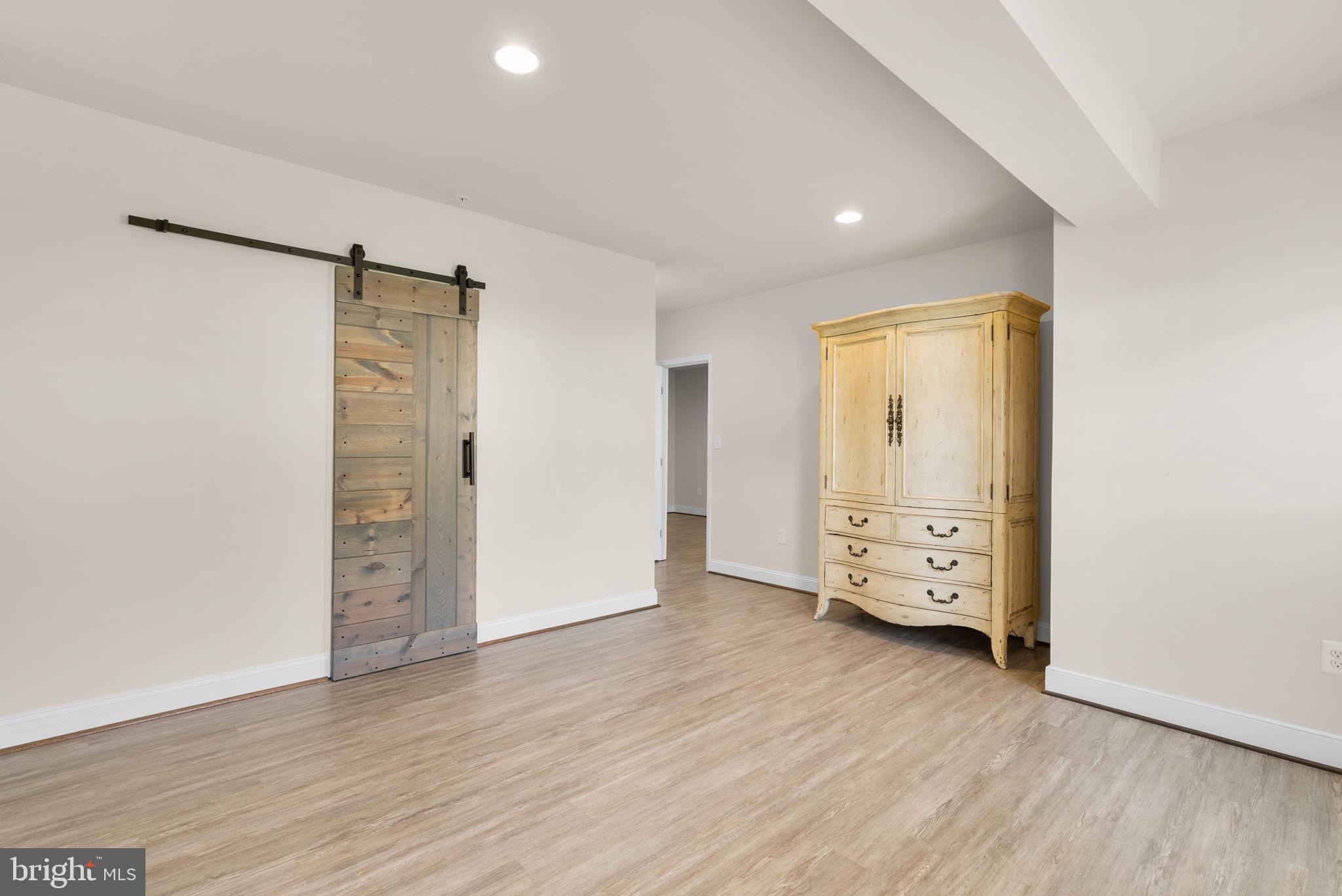 TWO RIVERS - Residential