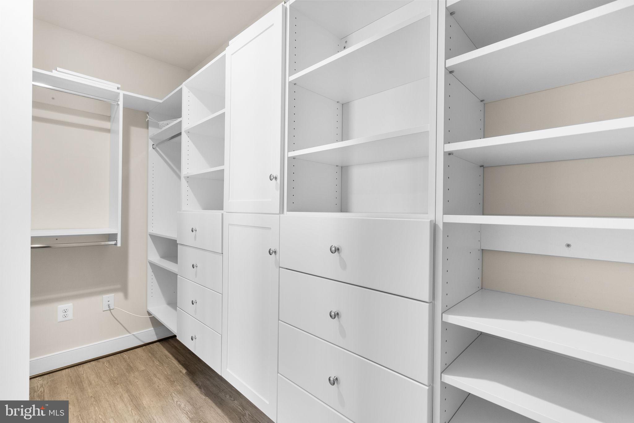 TWO RIVERS - Residential