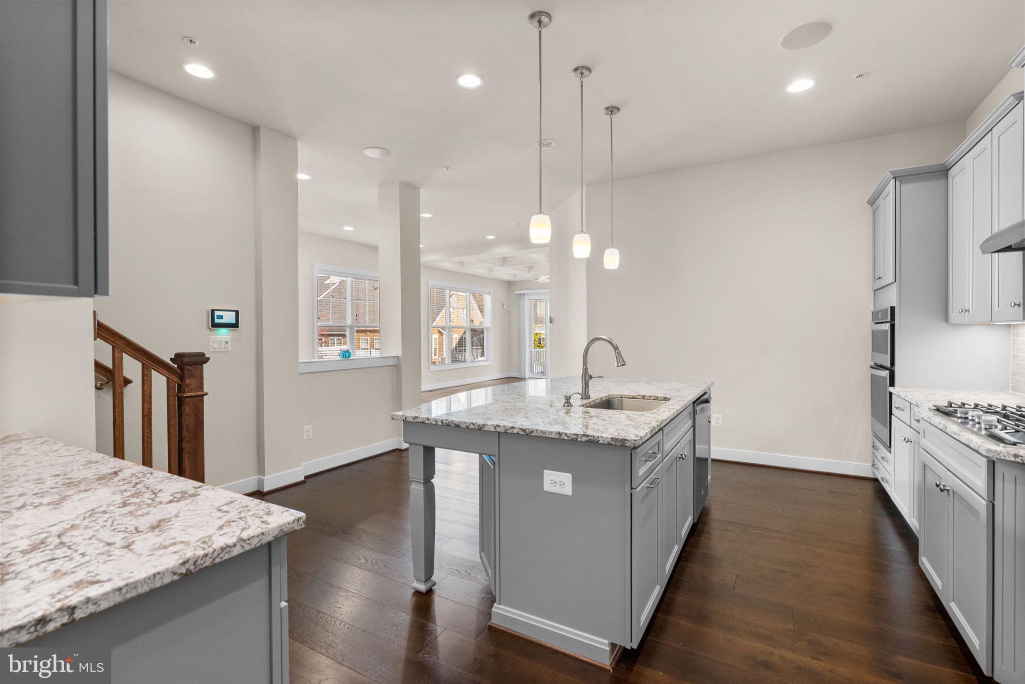 TWO RIVERS - Residential