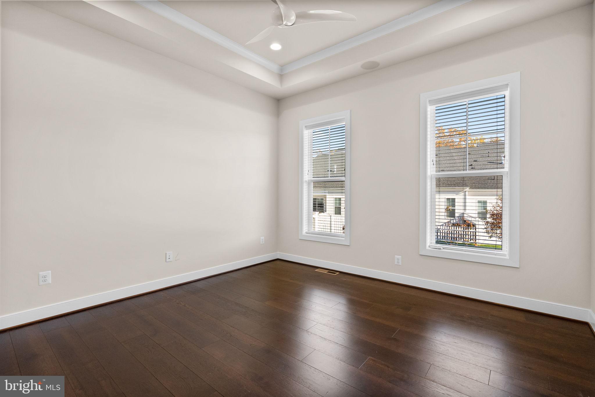 TWO RIVERS - Residential