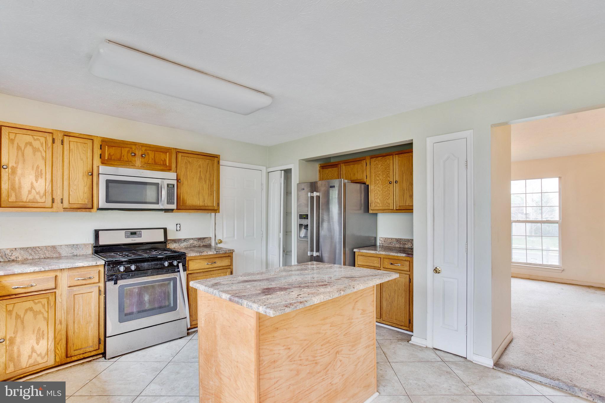 ARAGONA VILLAGE - Residential