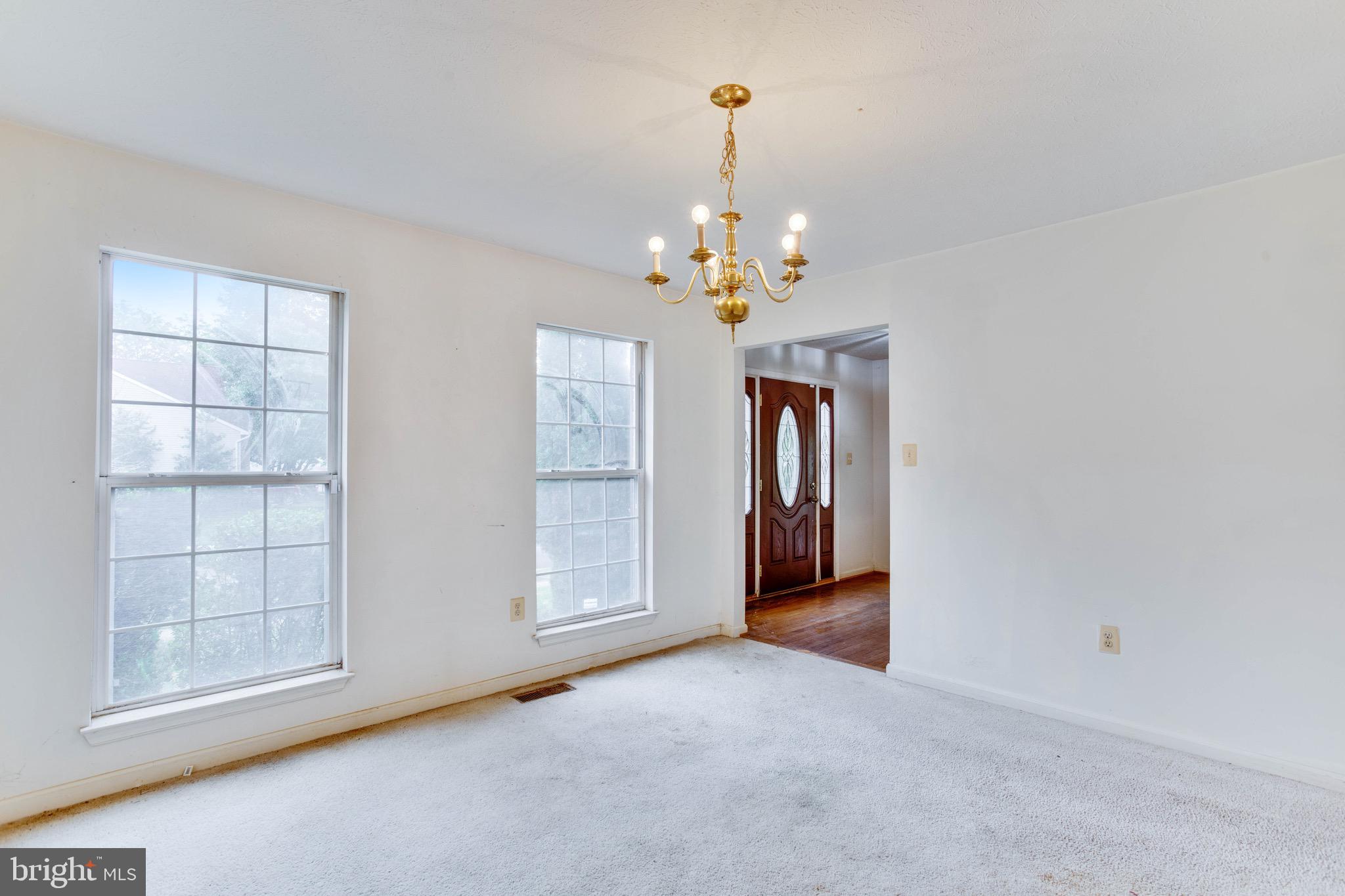 ARAGONA VILLAGE - Residential