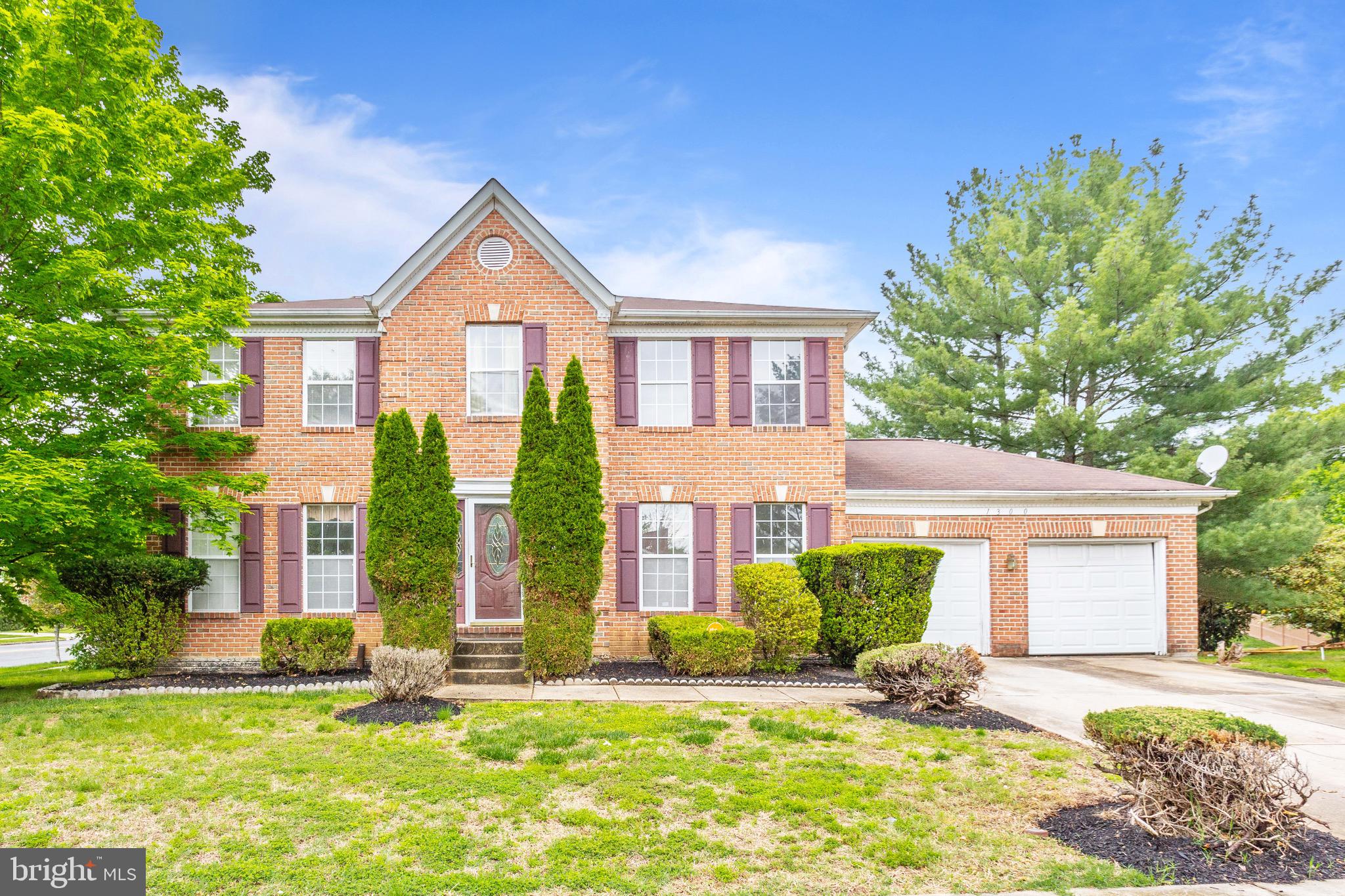 ARAGONA VILLAGE - Residential