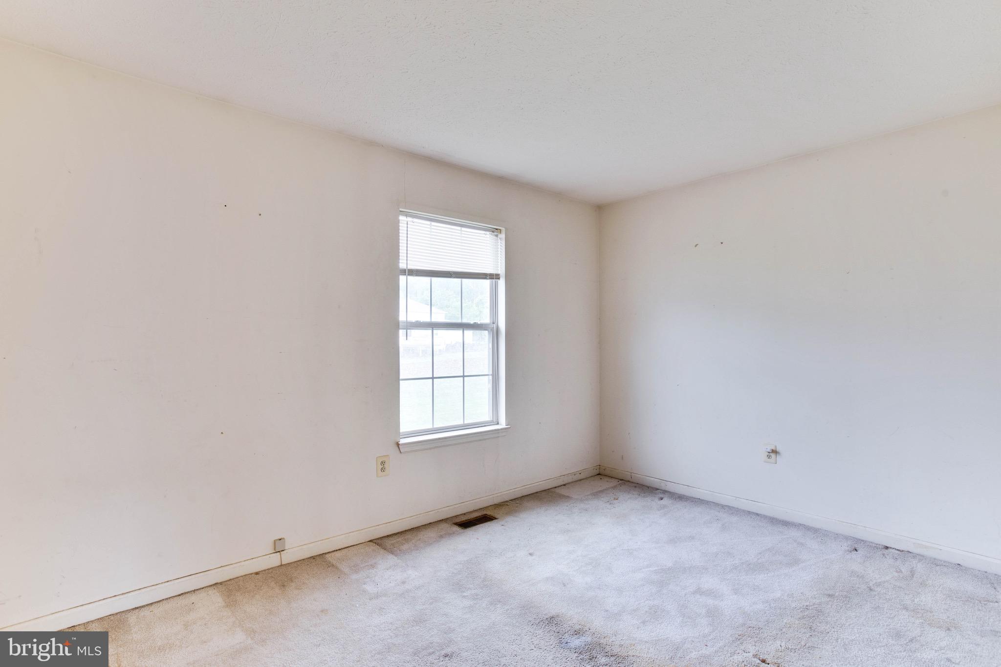 ARAGONA VILLAGE - Residential