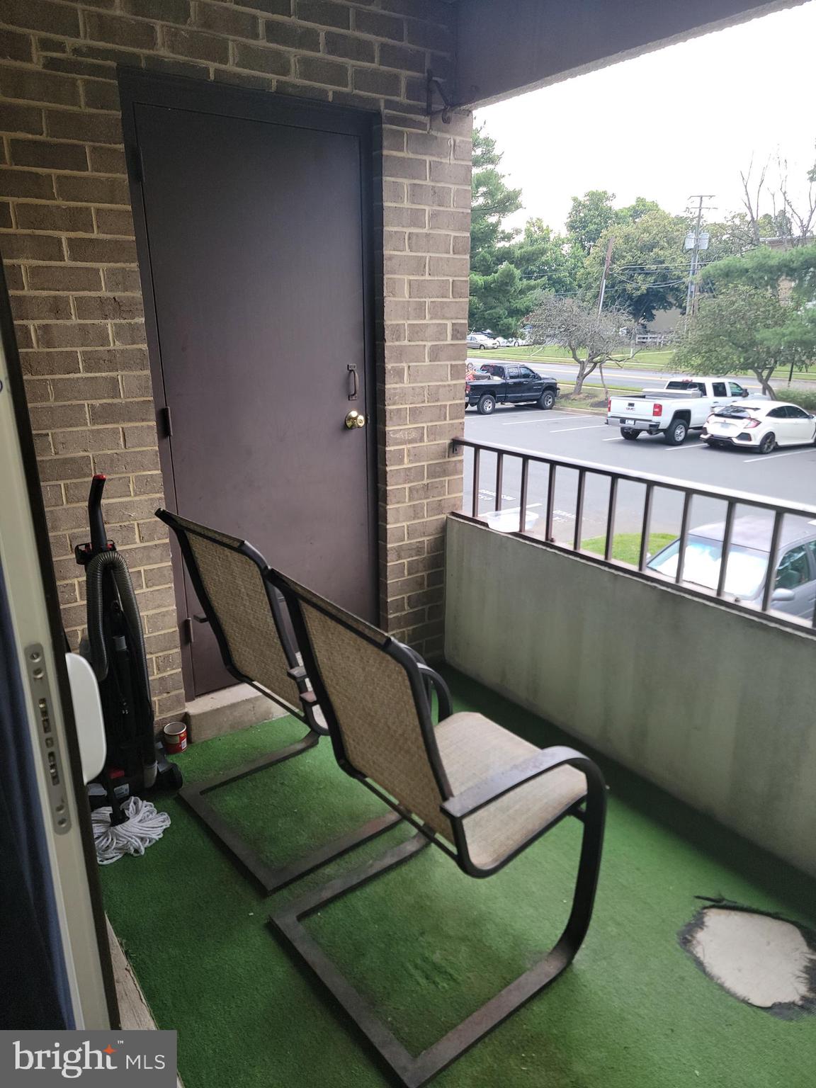 JEFFERSON MEWS - Residential Lease