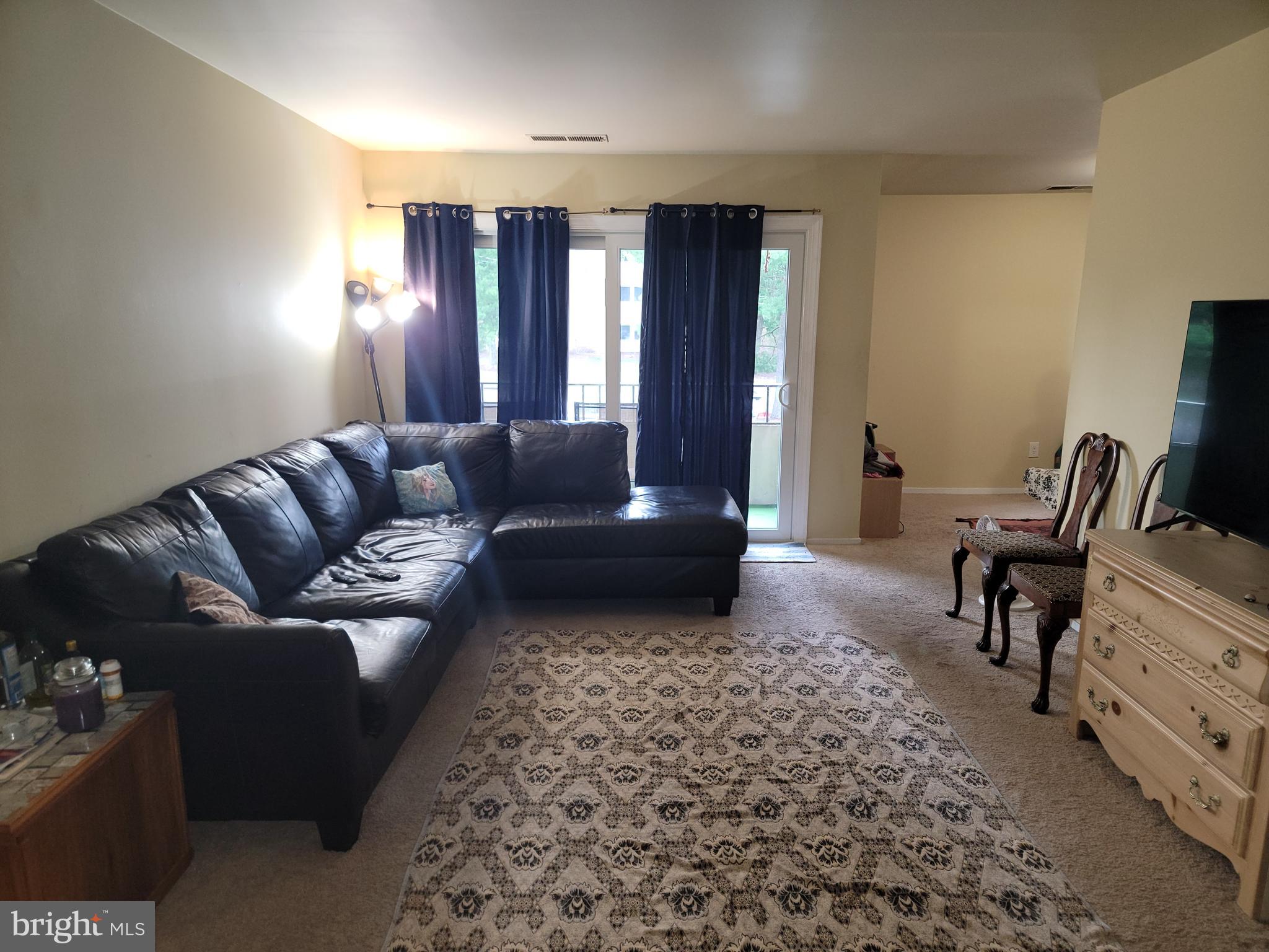 JEFFERSON MEWS - Residential Lease