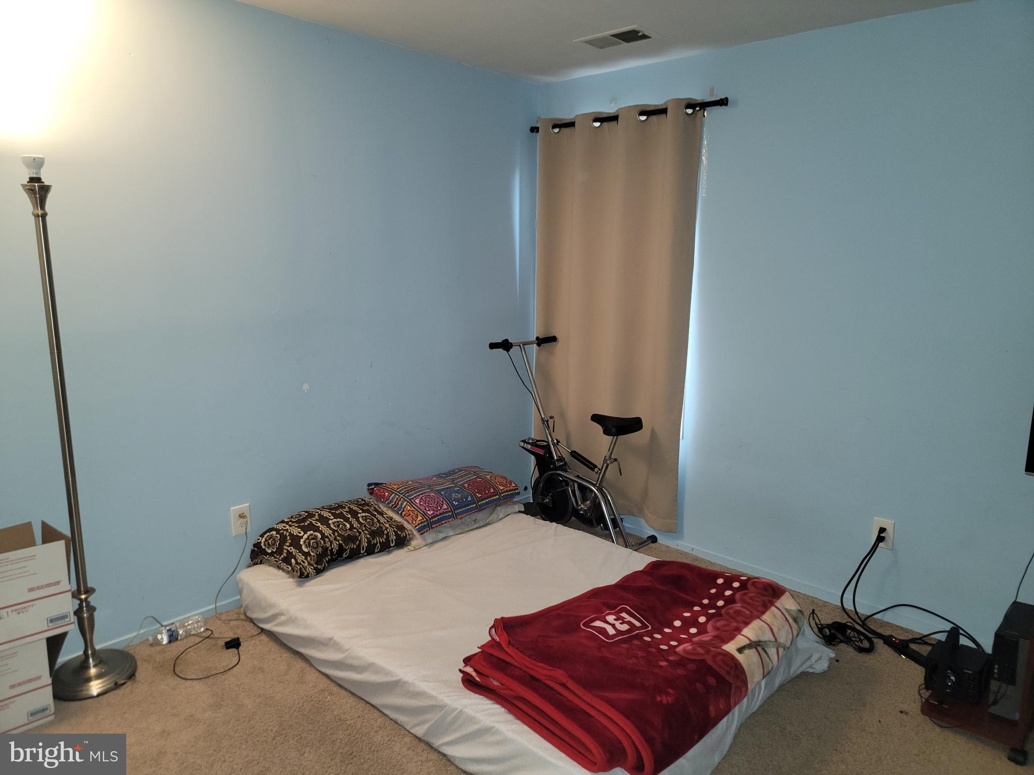 JEFFERSON MEWS - Residential Lease