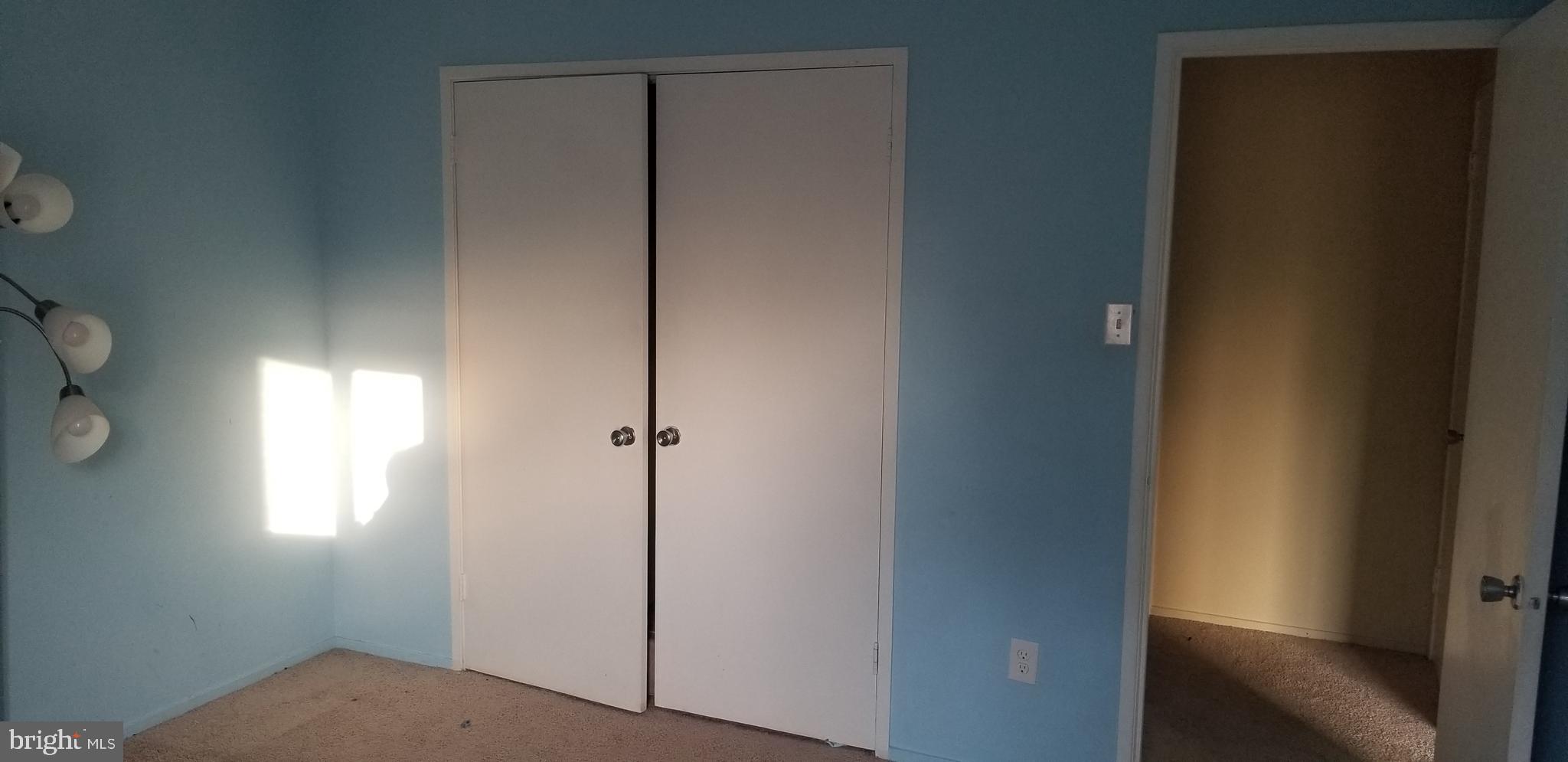 JEFFERSON MEWS - Residential Lease