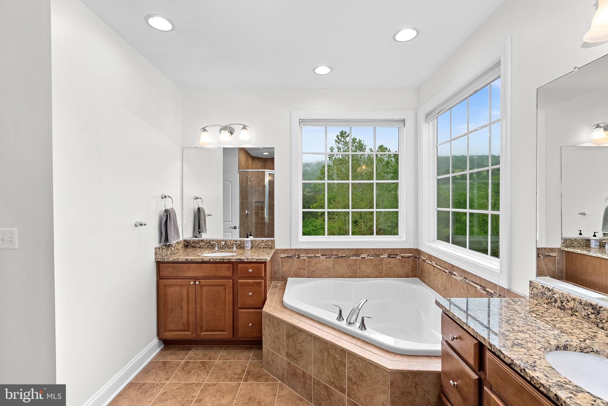 HIGHLANDS - Residential
