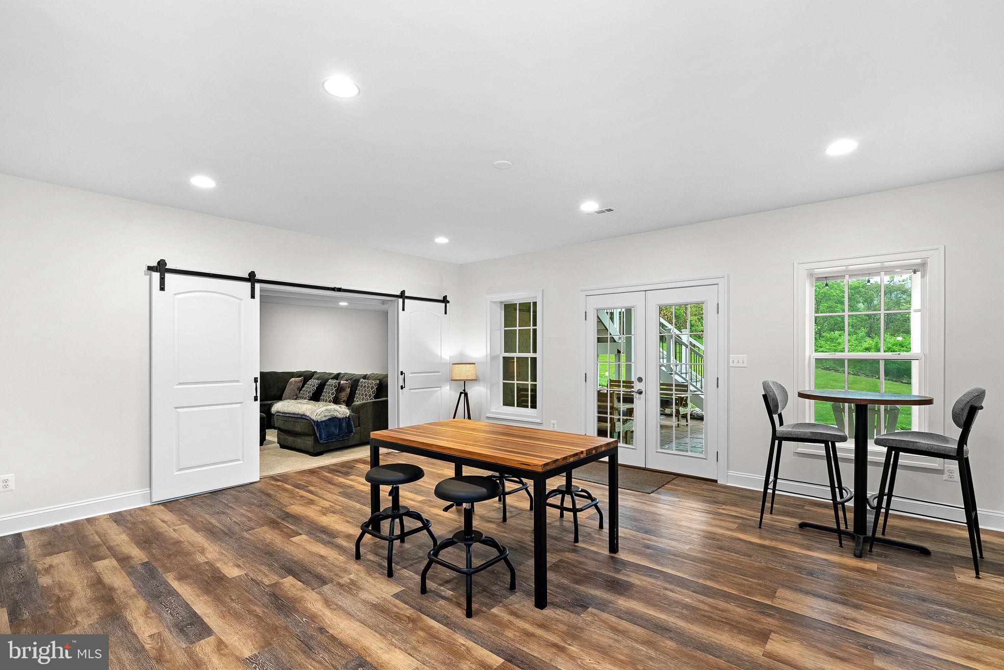 HIGHLANDS - Residential
