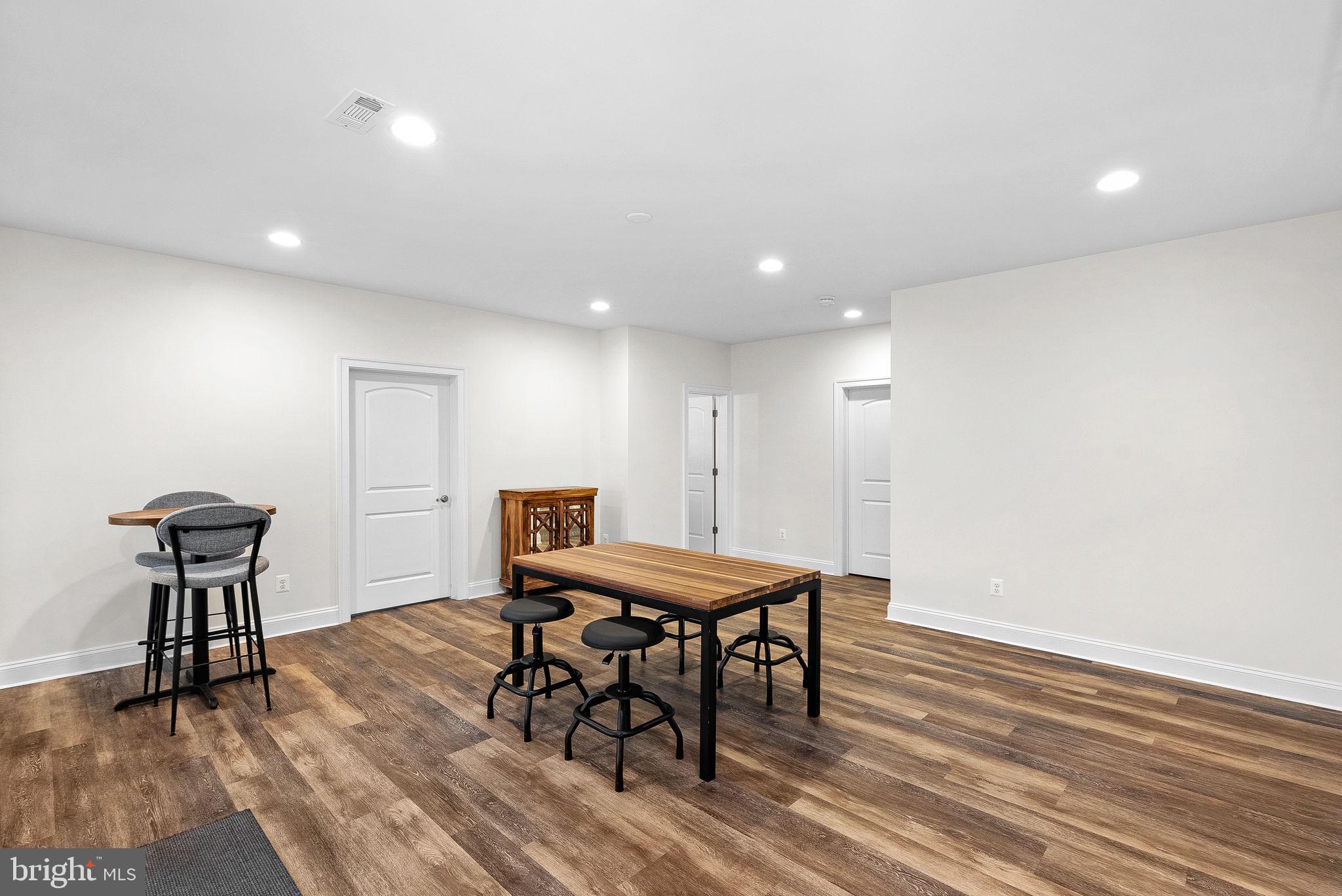 HIGHLANDS - Residential
