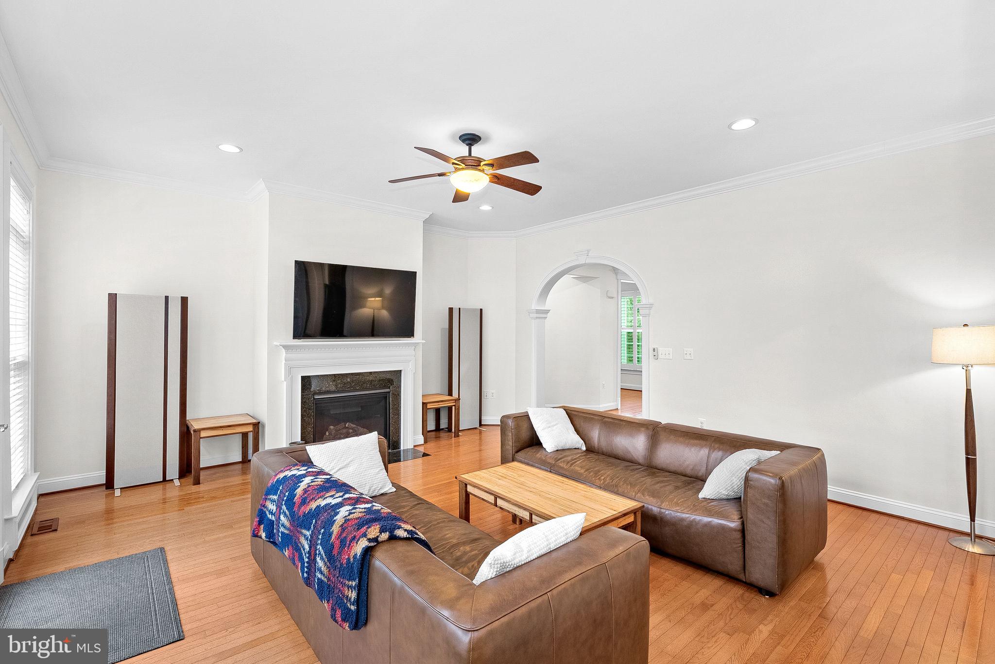 HIGHLANDS - Residential