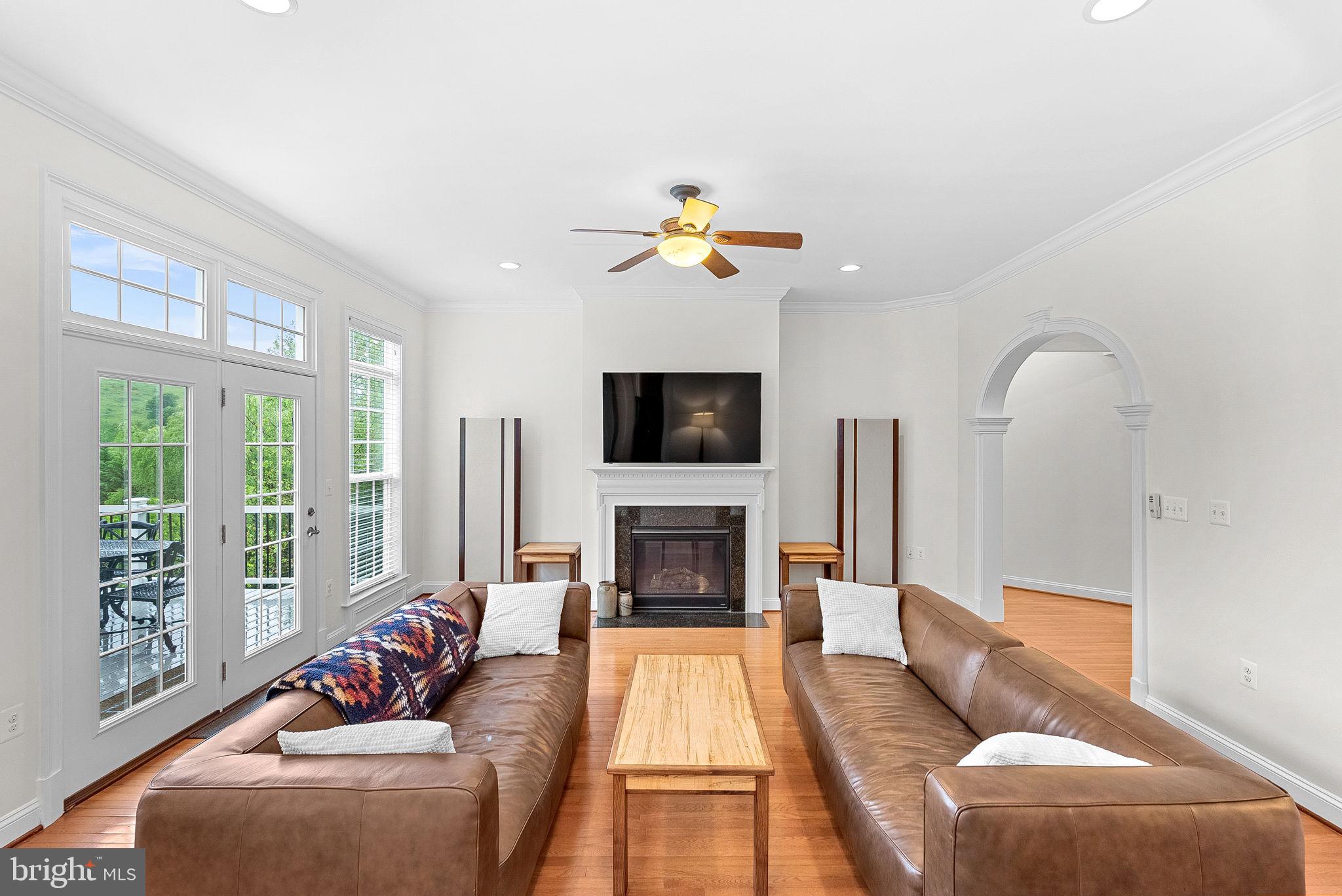 HIGHLANDS - Residential