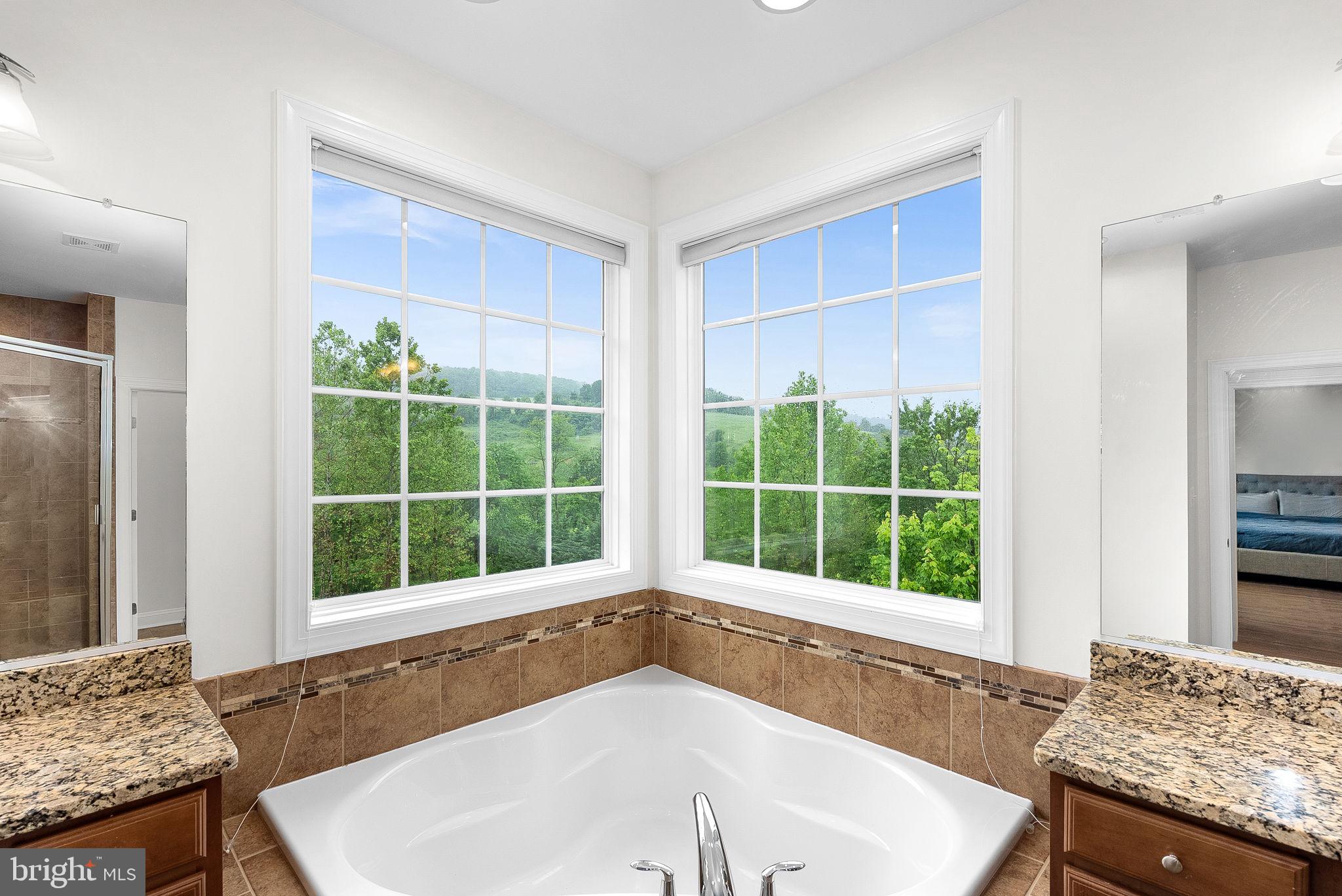 HIGHLANDS - Residential