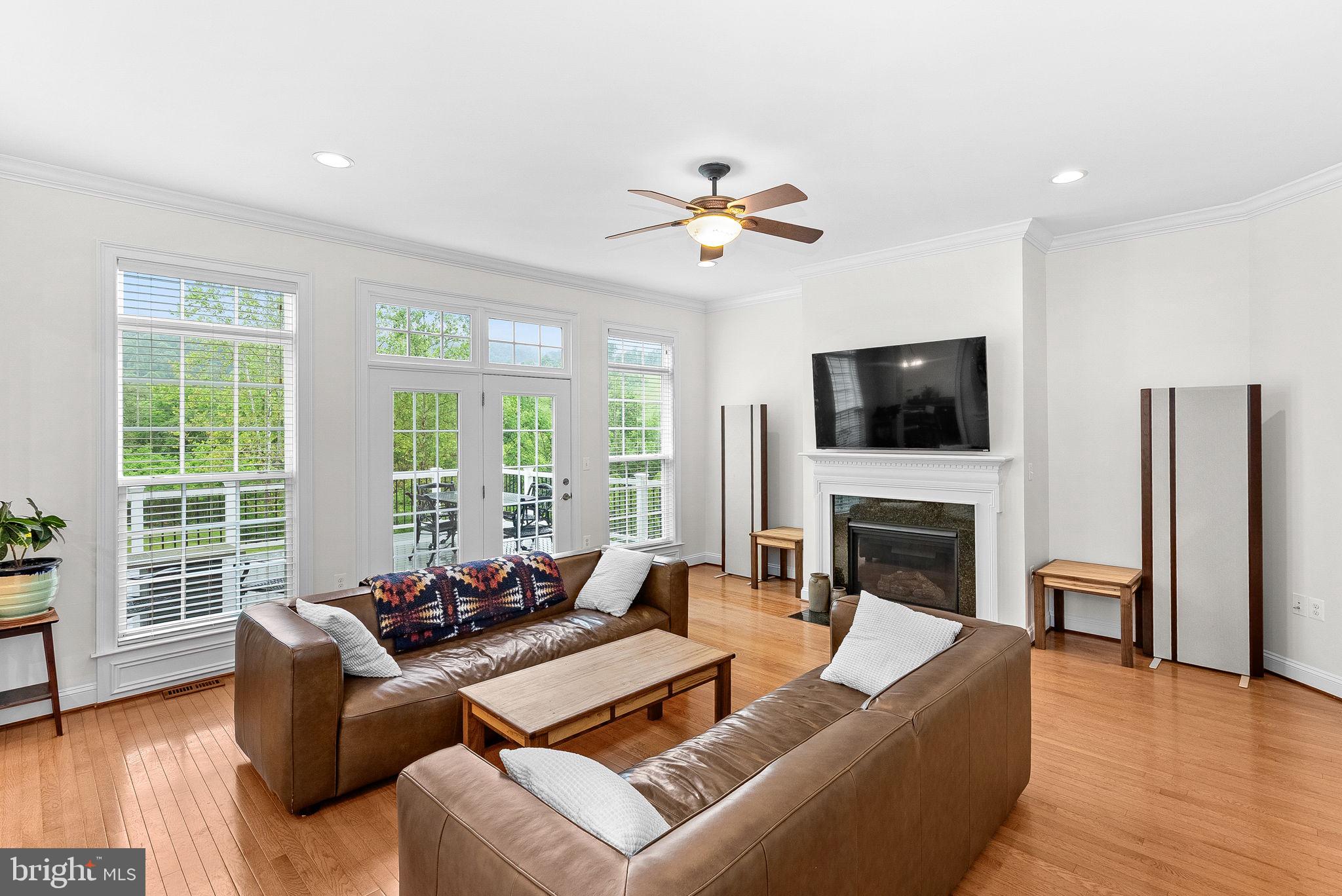 HIGHLANDS - Residential