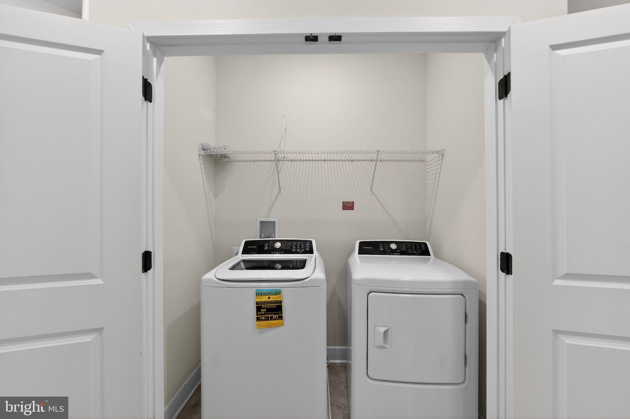 MEDFIELD - Residential