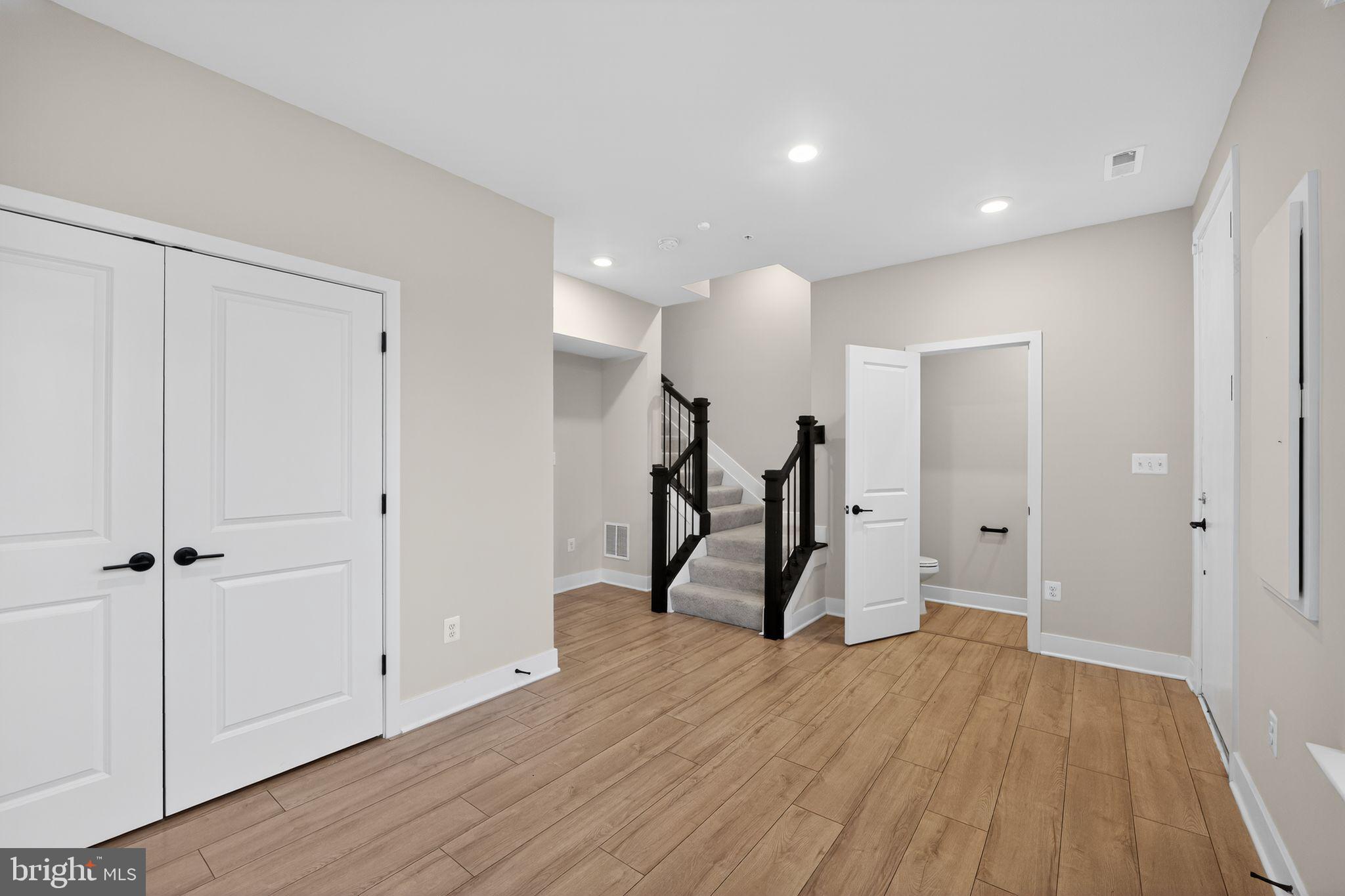 4336 ROLAND HEIGHTS AVENUE