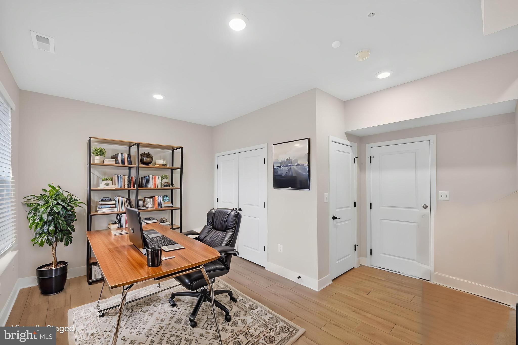 4336 ROLAND HEIGHTS AVENUE