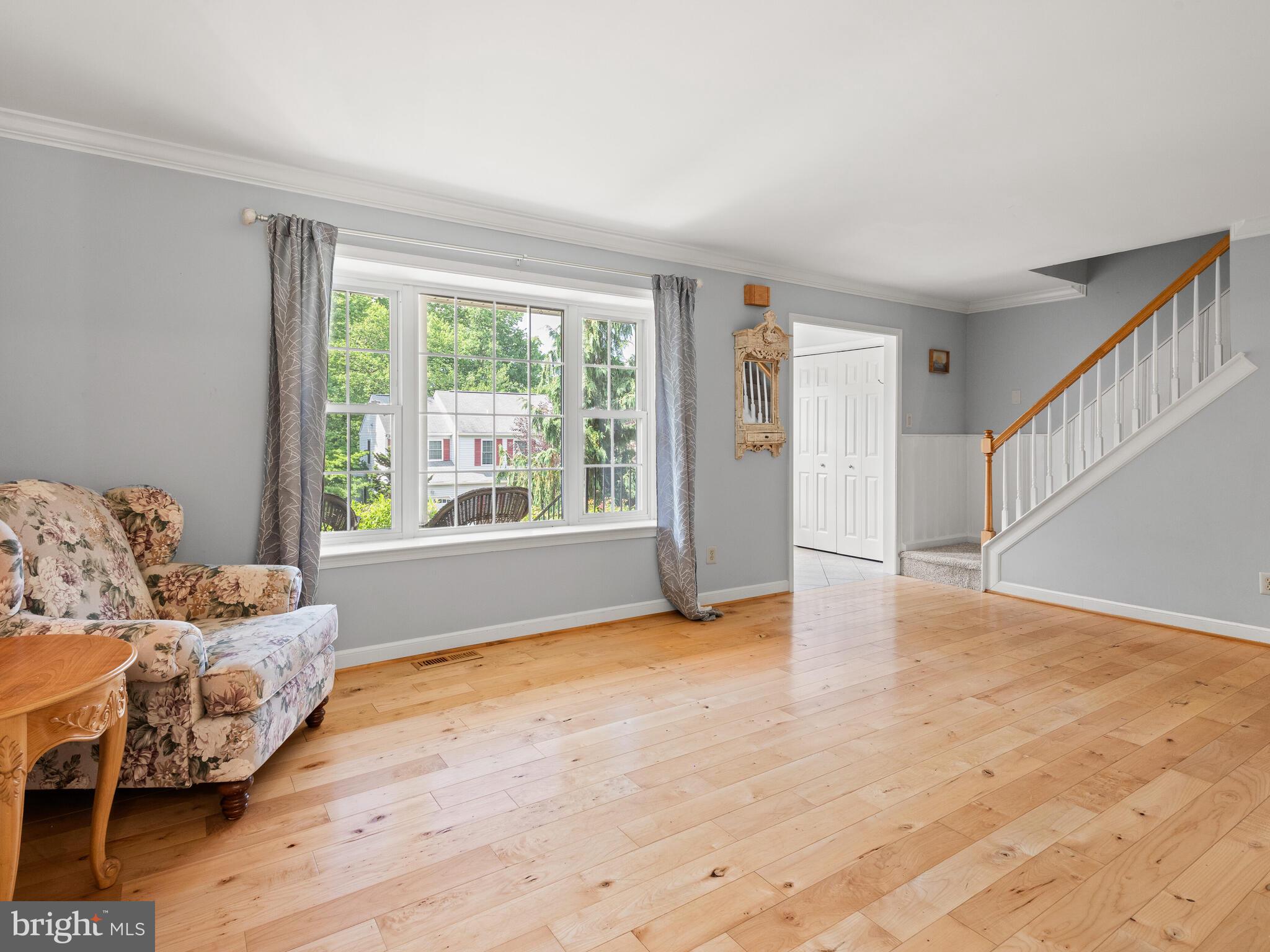 VICTORIA CROSSING - Residential