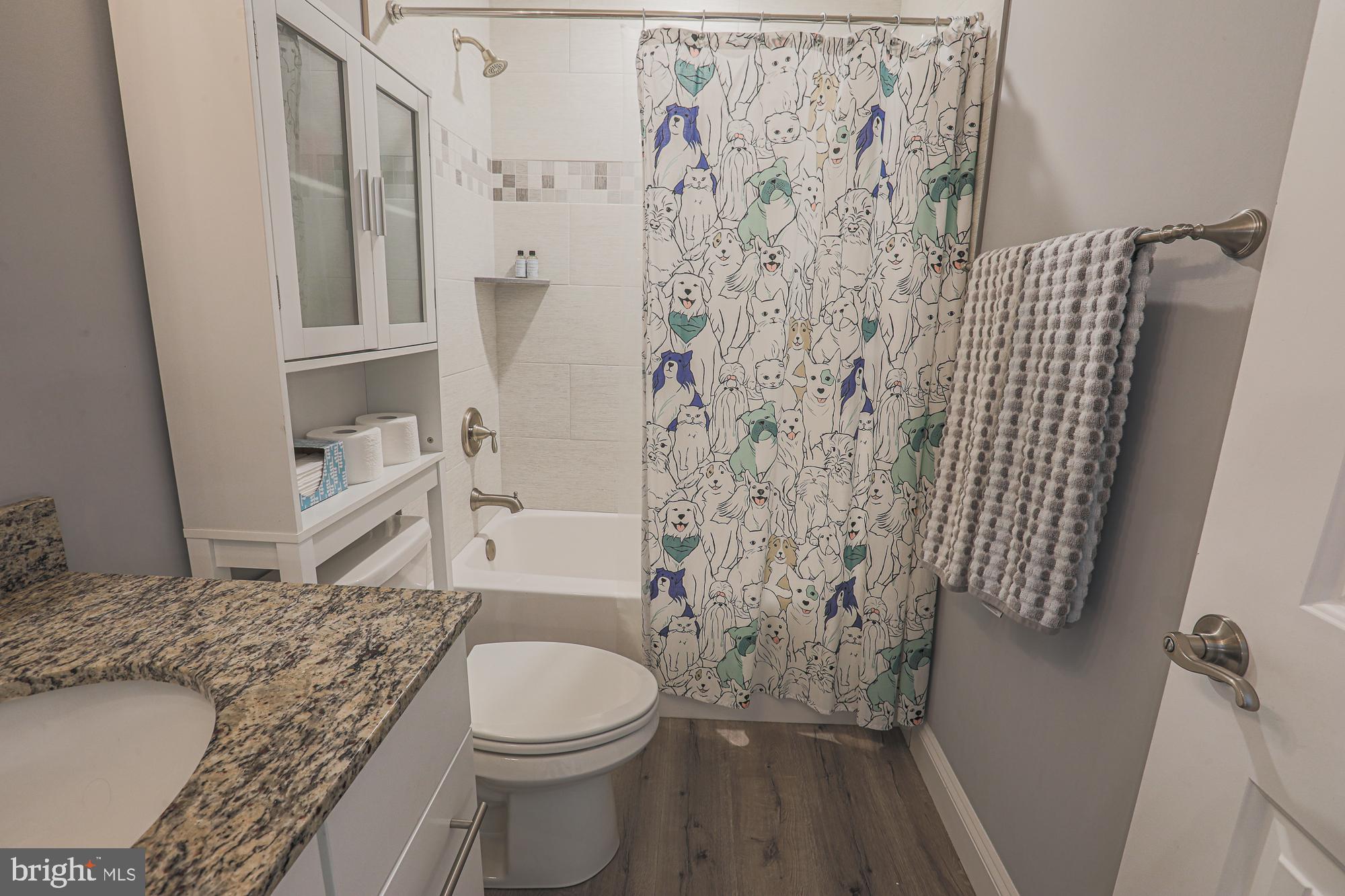 NORTH FOREST - Residential