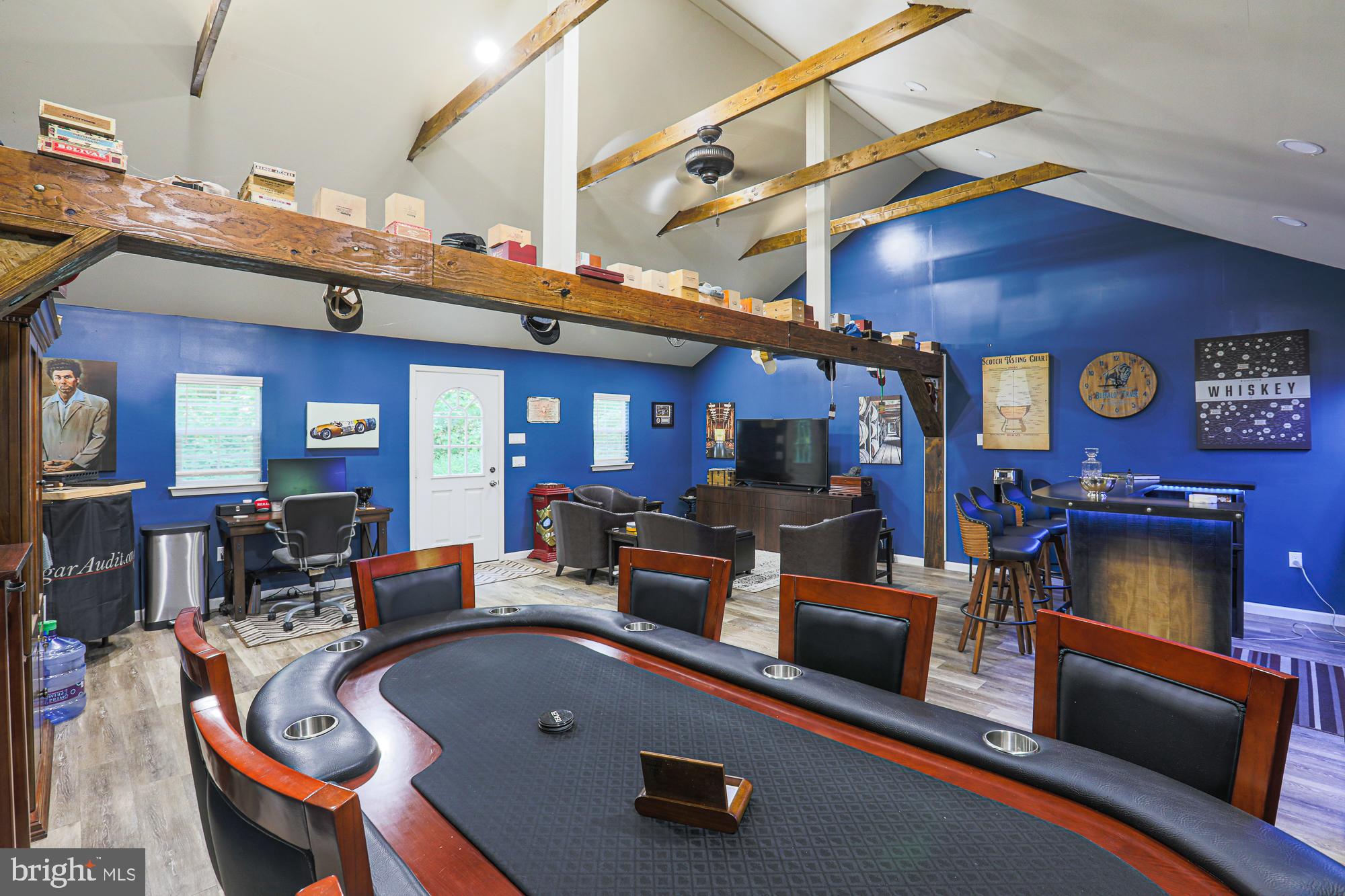 NORTH FOREST - Residential