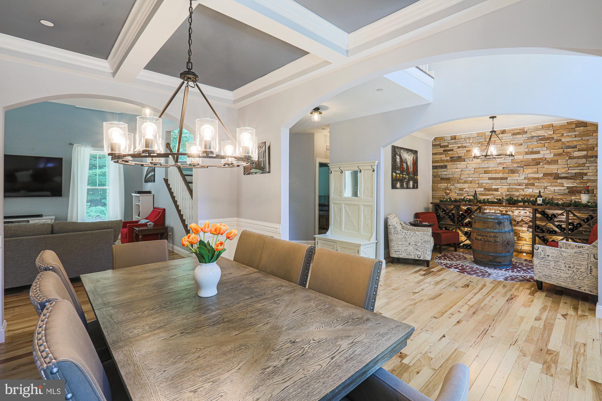 NORTH FOREST - Residential