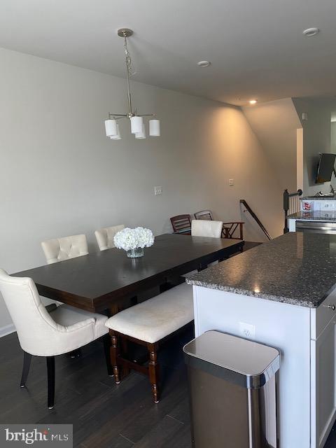 OLDHAM CROSSING - Residential Lease