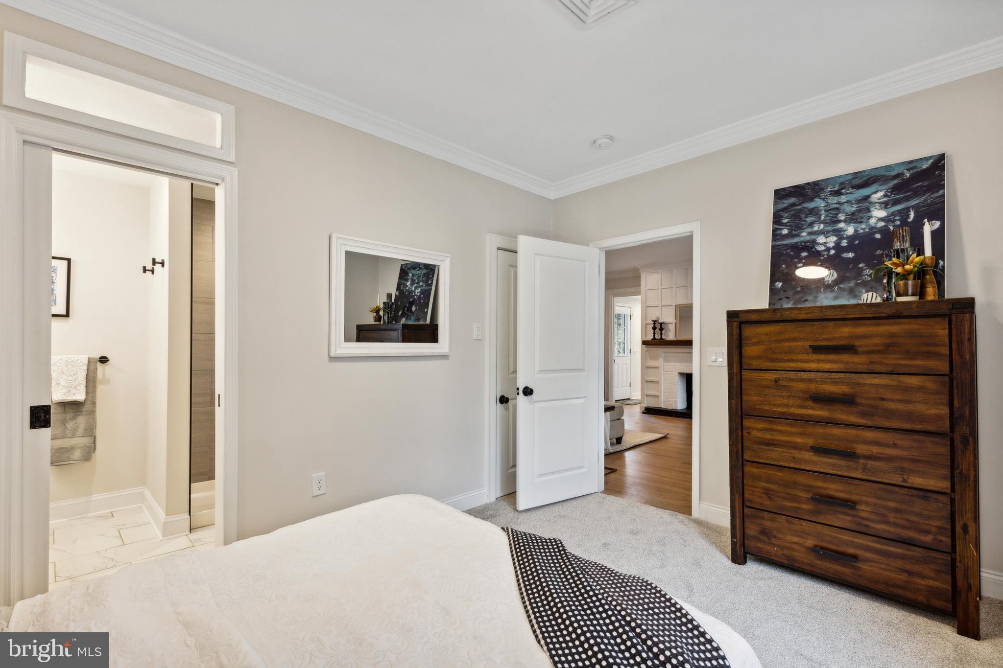 ELKINS PARK - Residential