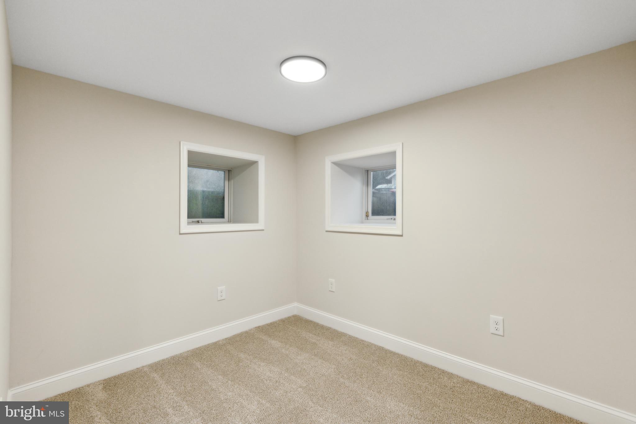 ELKINS PARK - Residential