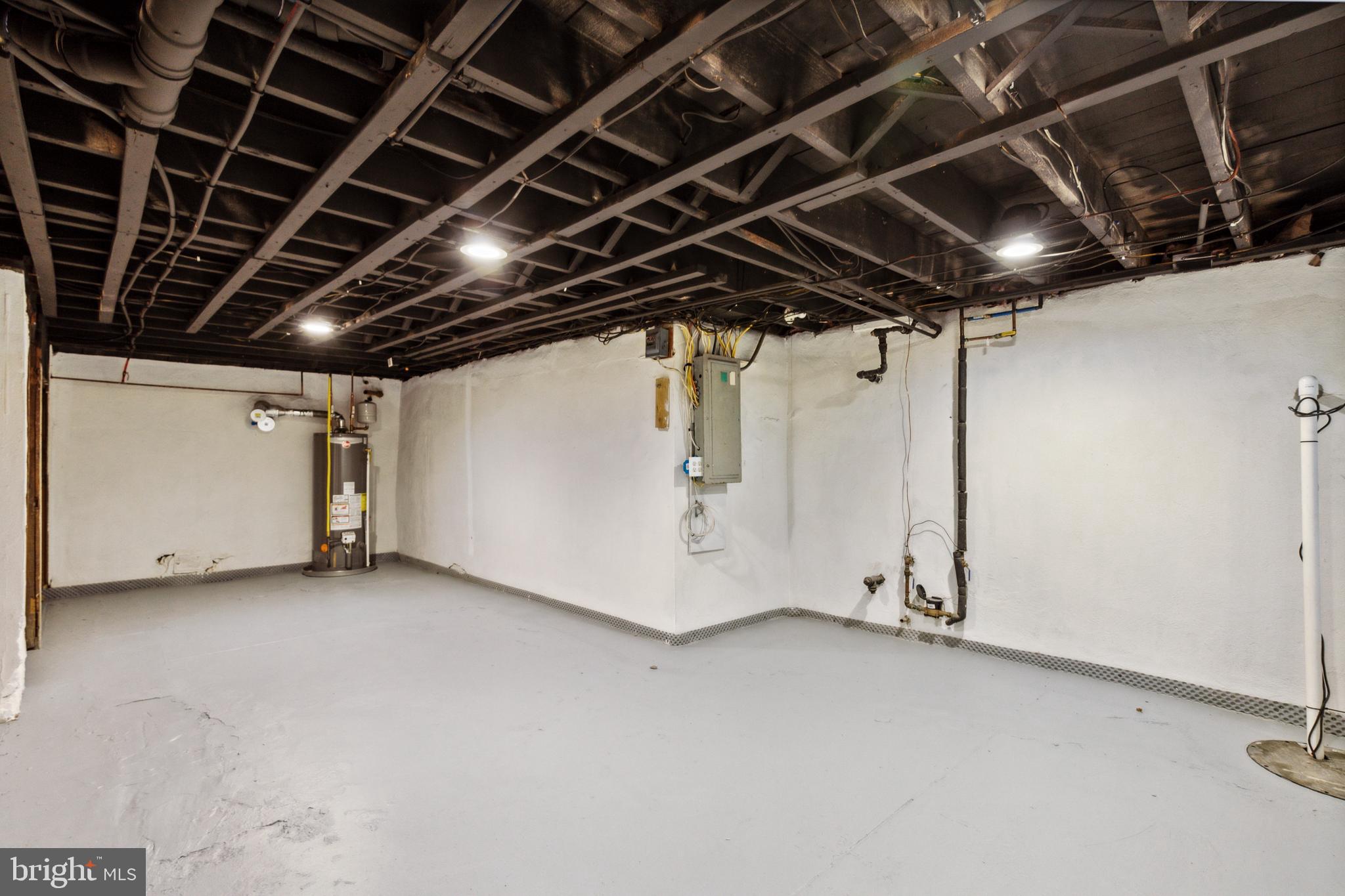 ELKINS PARK - Residential